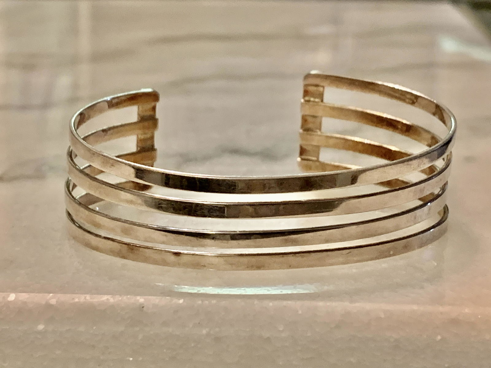 STERLING SILVER 4 ROW STERLING SILVER CUFF BANGLE (1 of 4)