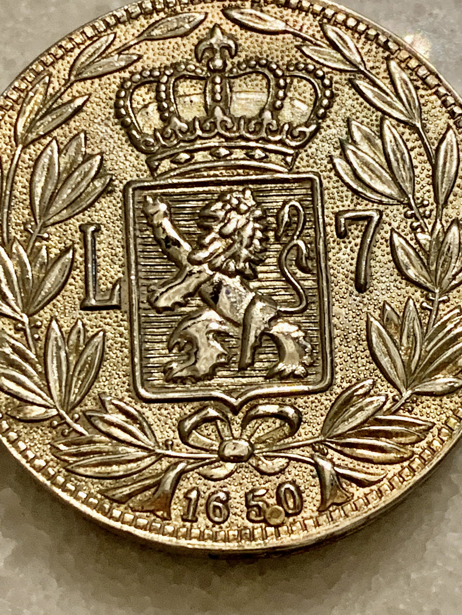 1886 MORGAN SILVER DOLLAR LIGHTER - 2
