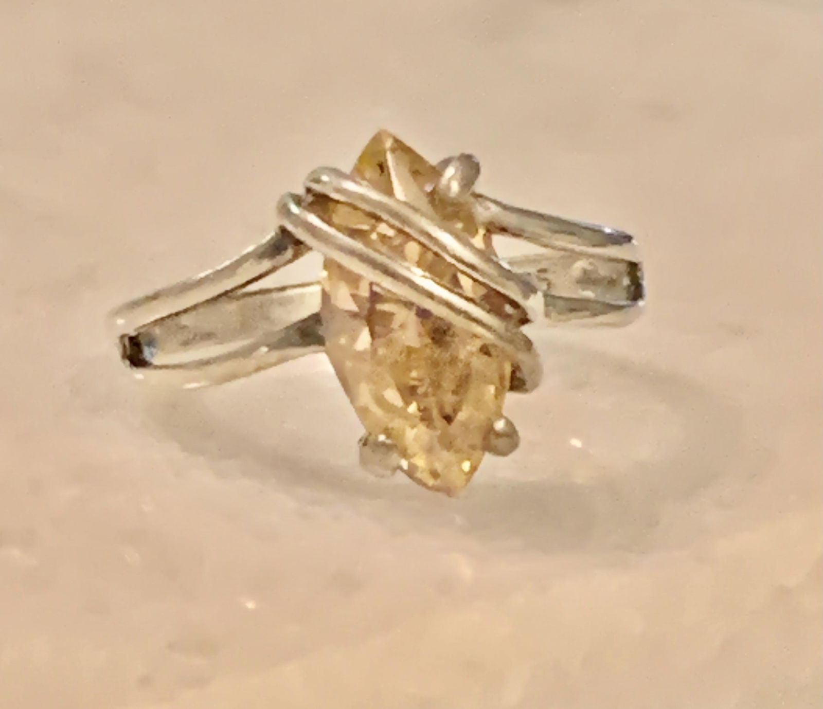 MODERN STERLING SILVER CITRINE COCKTAIL RING SZ 5 (1 of 4)