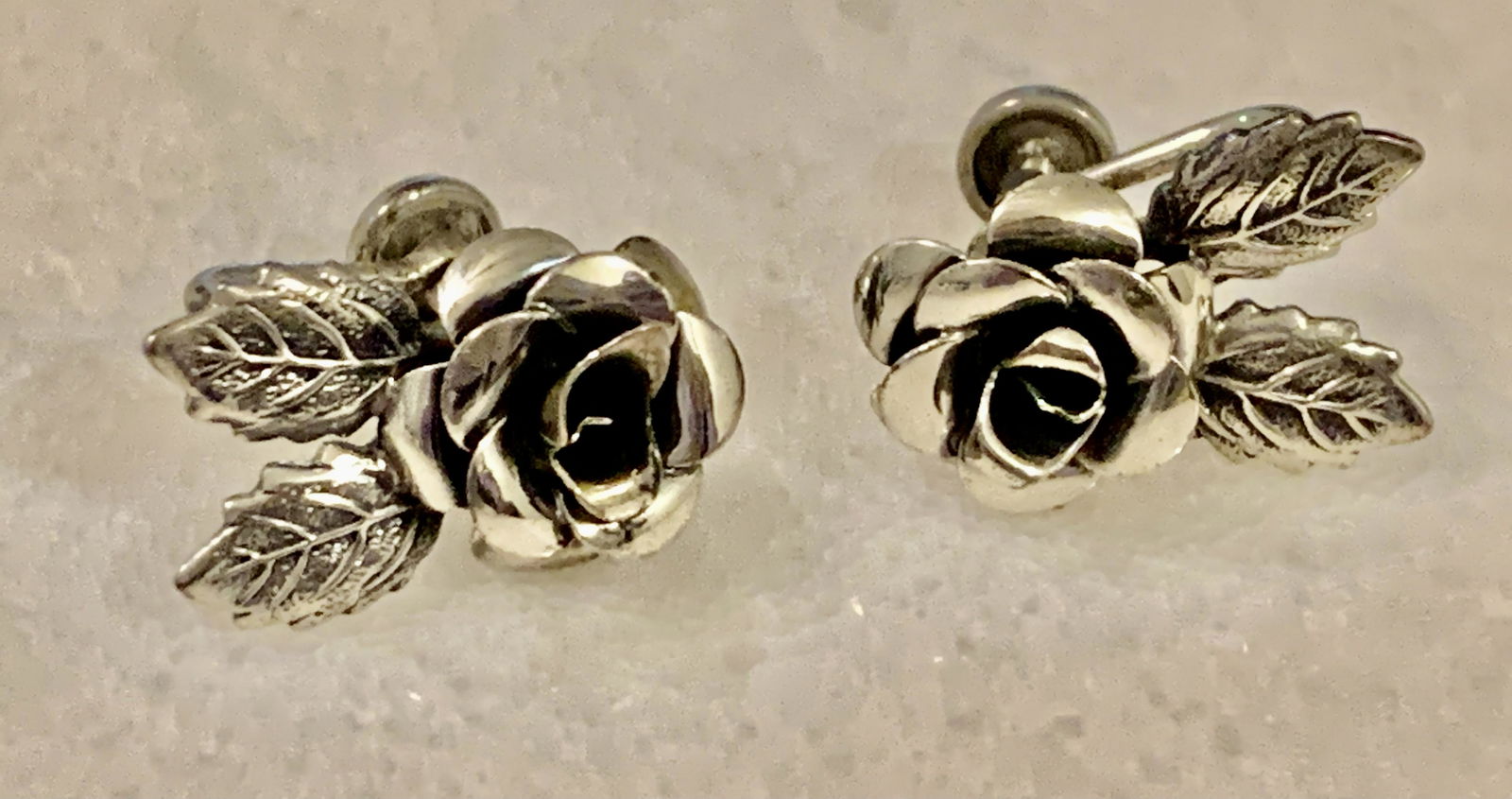 DESIGNER BEAU STERLING SILVER FLORAL EARRINGS (1 of 3)