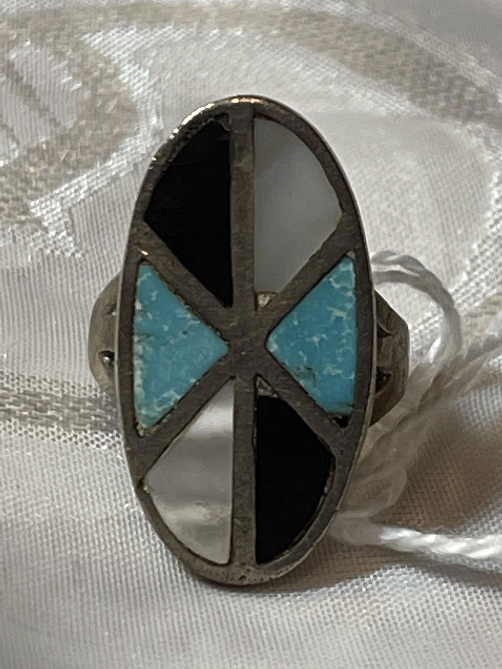 NATIVE AMERICAN STERLING GEMSTONE RING SZ 6 (1 of 2)