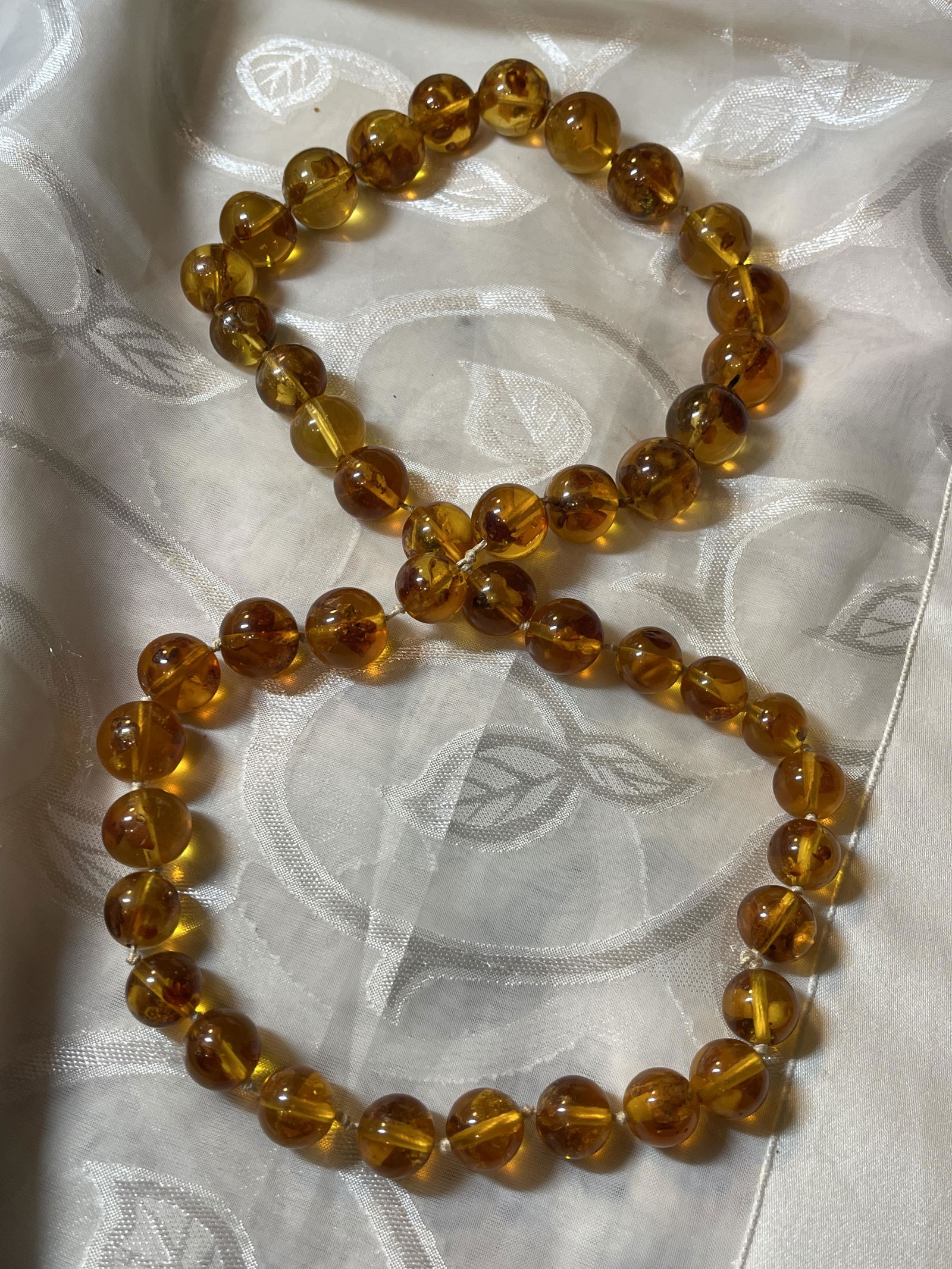 1000+ CTS YELLOW YOLK AMBER COCKTAIL NECKLACE (1 of 4)