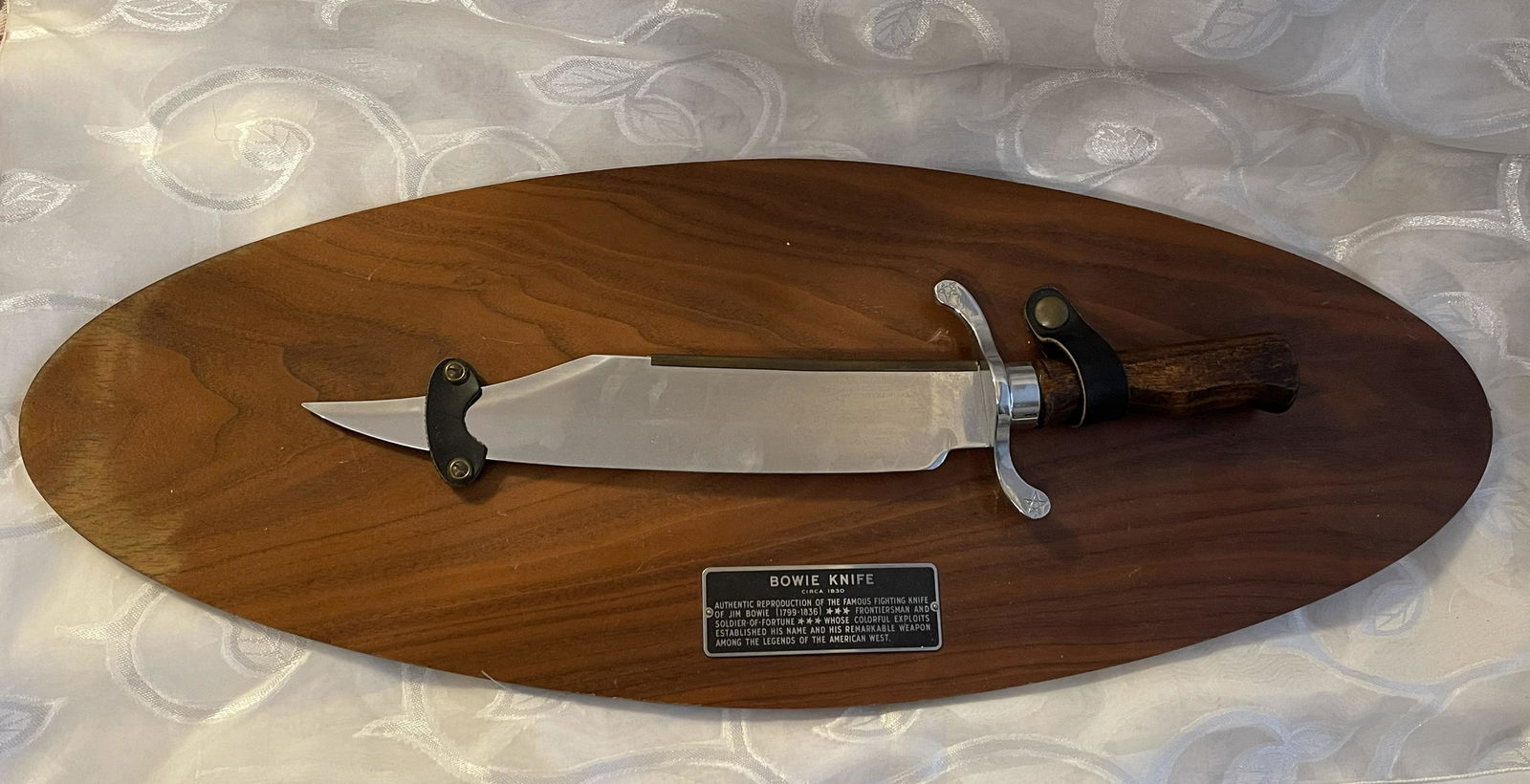 フランクリンミント社JIM BOWIE KNIFE ジムボウイナイフ 木製ケース フランクリンミント社JIM BOWIE KNIFE ジムボウイナイフ 木製ケース