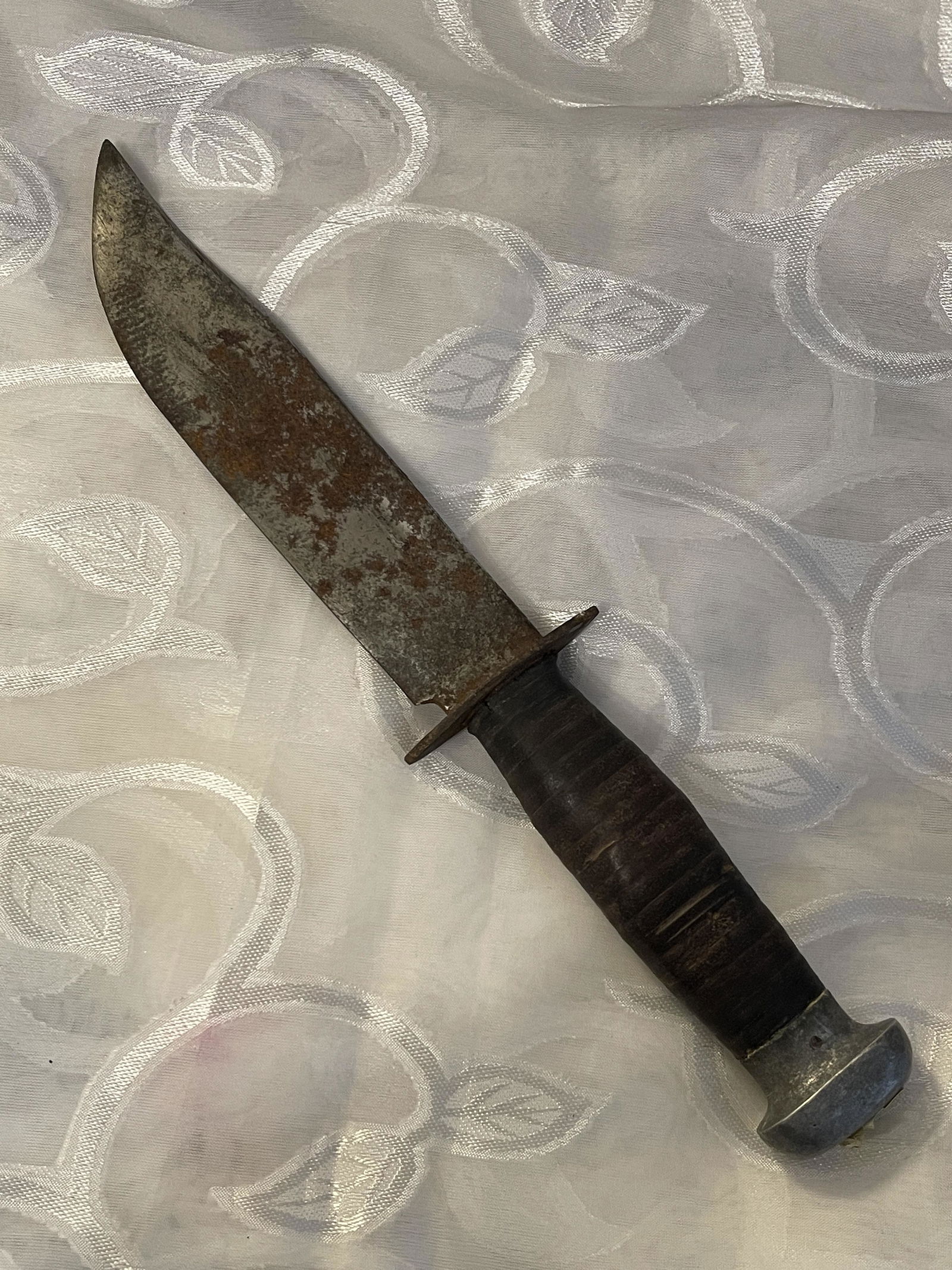 WW2 U.S. SOLIDERS FIGHTING KNIFE DAGGER (1 of 4)