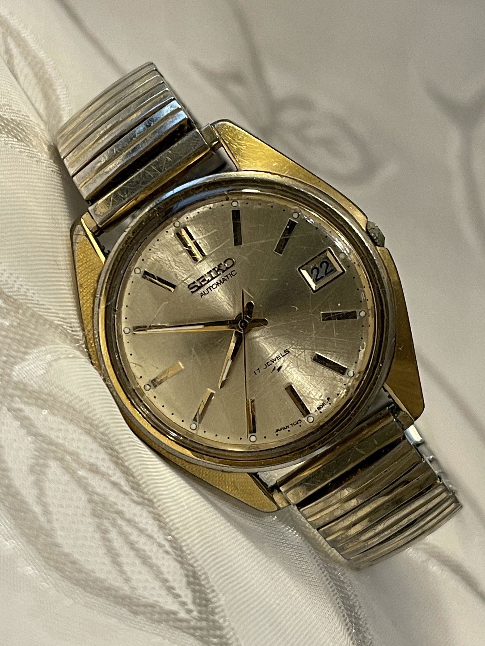 VTG. SEIKO AUTOMATIC MENS WATCH (1 of 3)