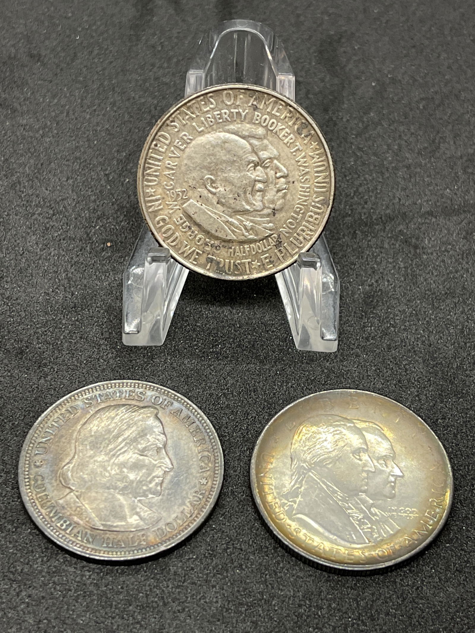 HIGH GRADE LOT OF (3) US CENTENNIAL SILVER HALF DOLLARS (1 of 4)