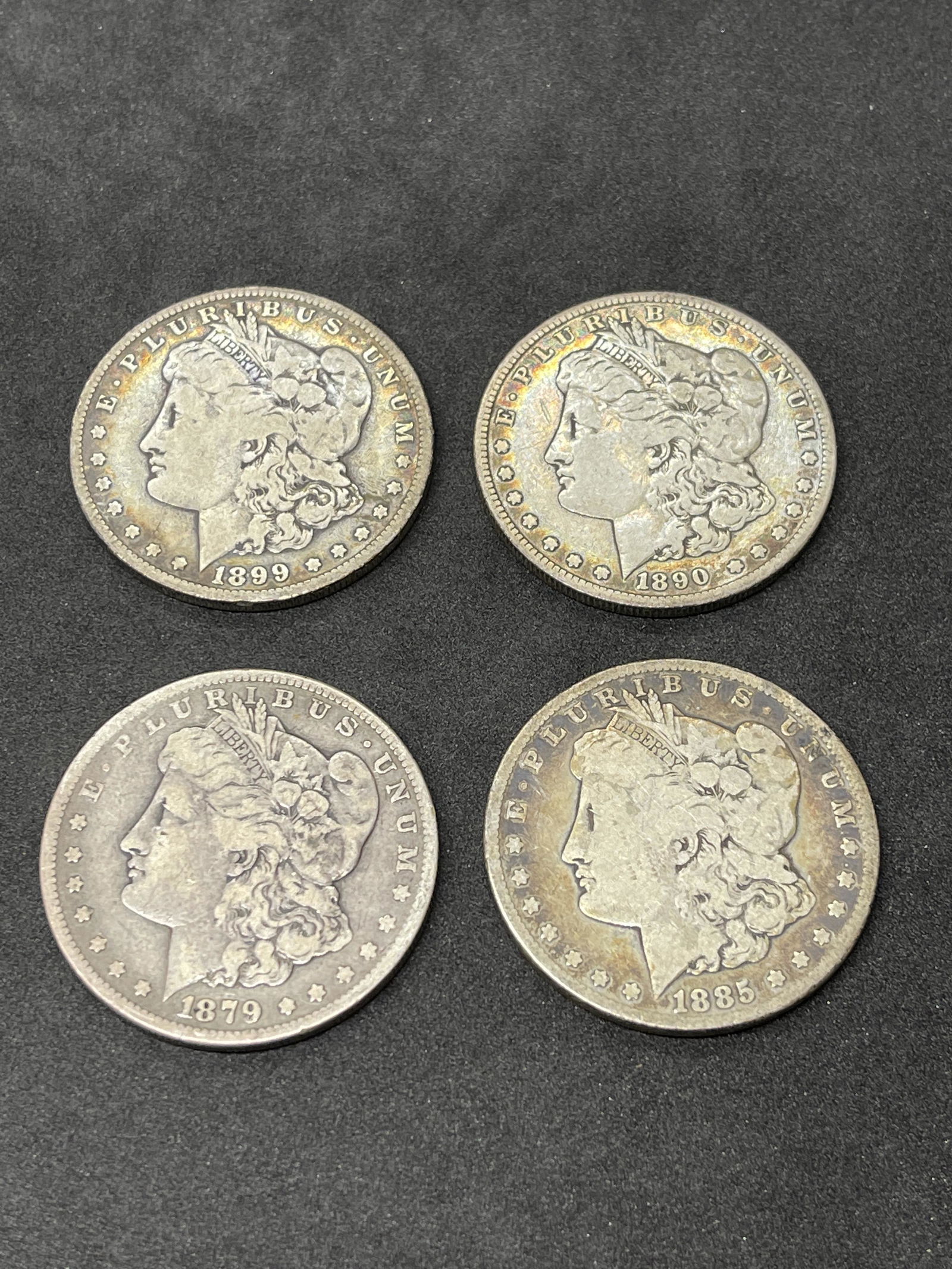 HIGH GRADE LOT OF (4) MORGAN SILVER DOLLARS W/MINT (1 of 2)