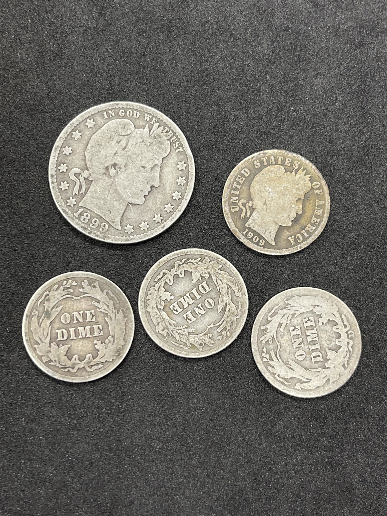 OLD LOT OF U.S. SILVER DIMES & QUARTERS (1 of 1)