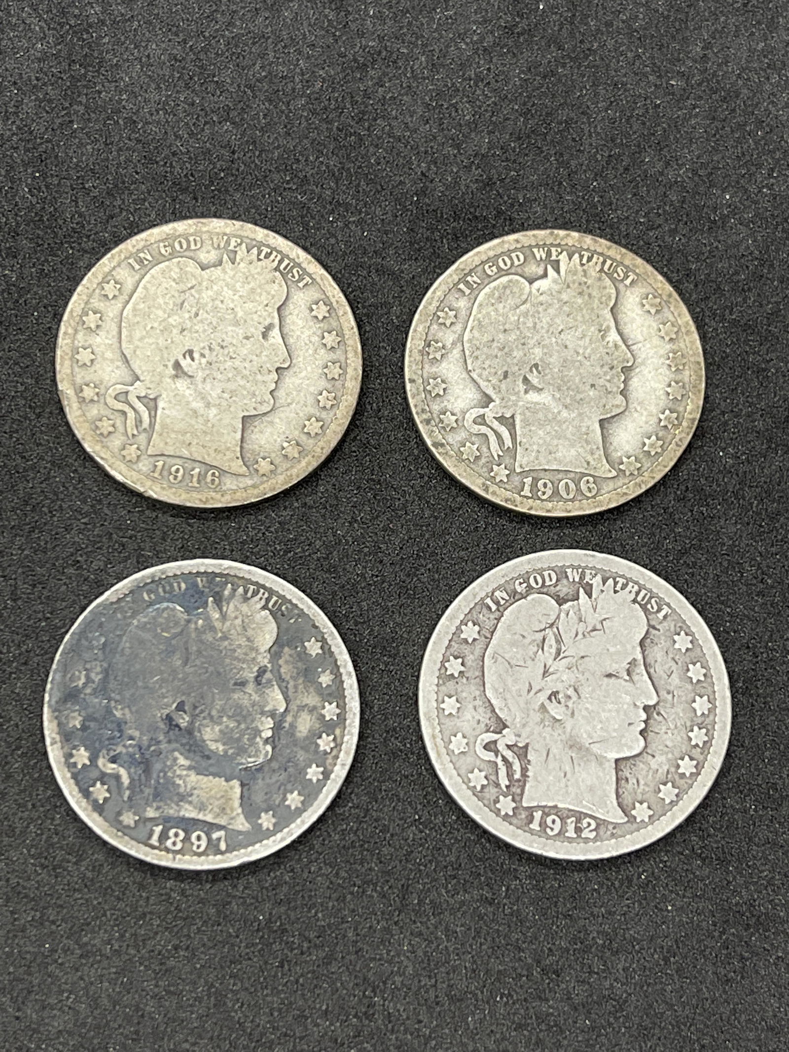 HIGH GRADE LOT OF (4) U.S. SILVER BARBER QUARTERS (1 of 2)