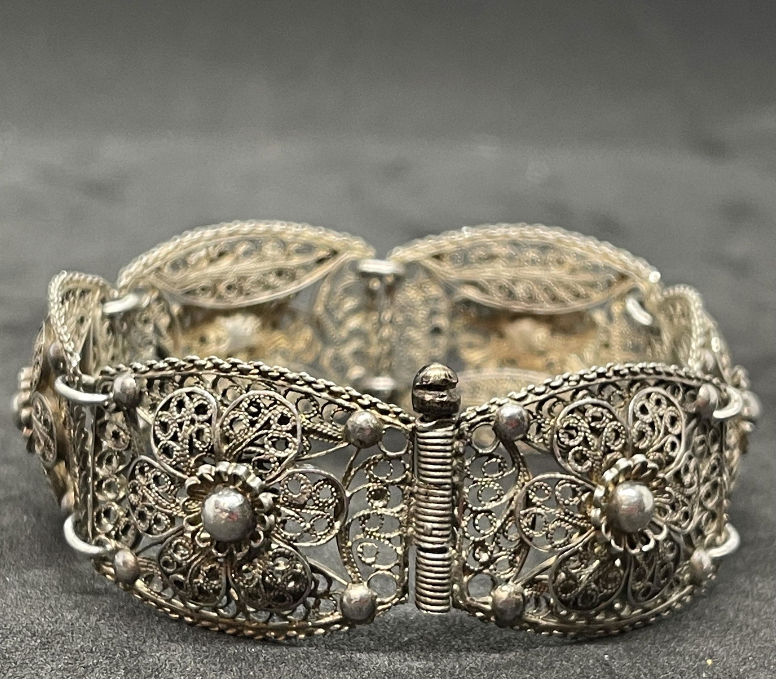 ART DECO FILIGREE STERLING SILVER LINK BANGLE BRACELET (1 of 4)