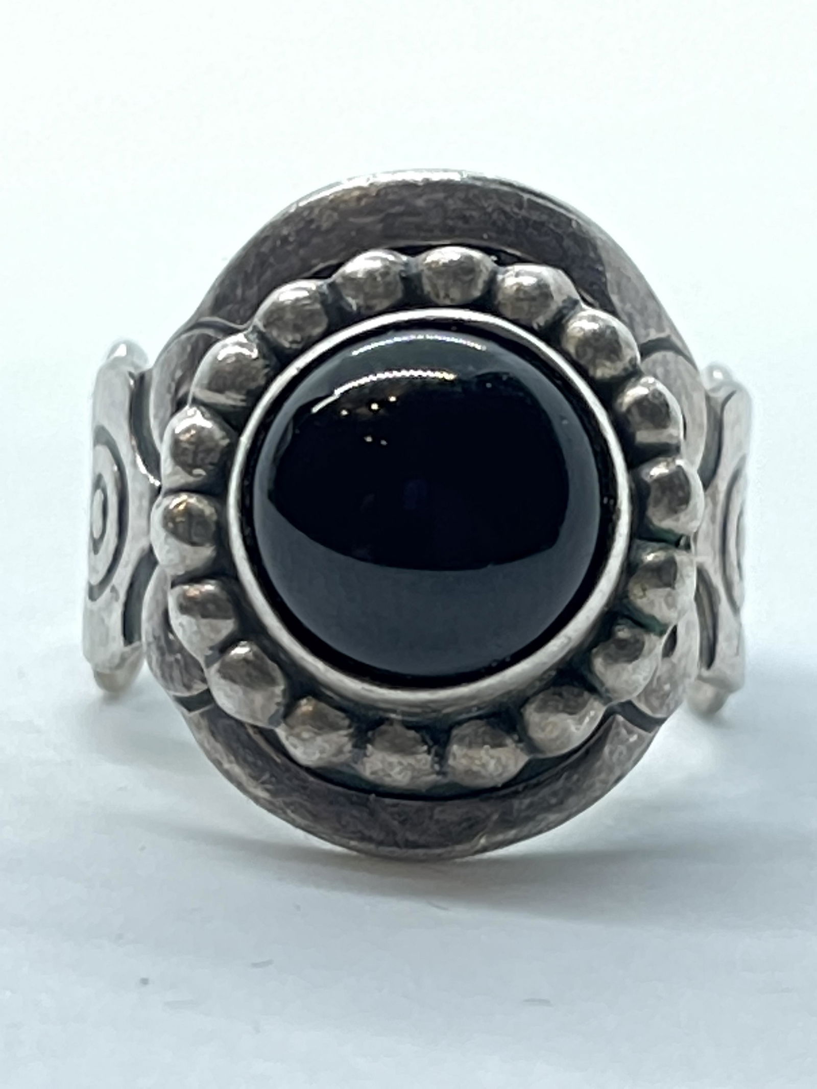 RETRO STERLING SILVER ONYX COCKTAIL RING SZ 7.5 (1 of 3)