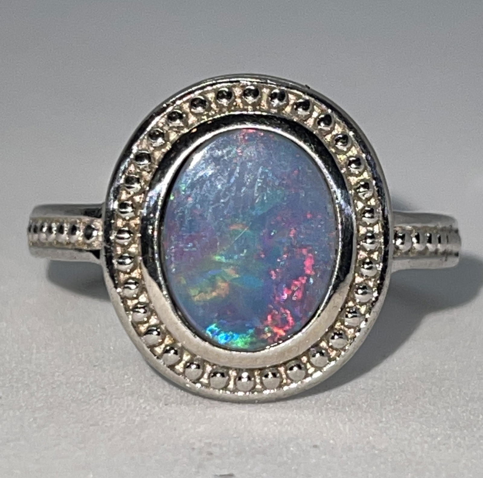MODERN STERLING SILVER 1.5 CT OVAL OPAL COCKTAIL RING (1 of 2)
