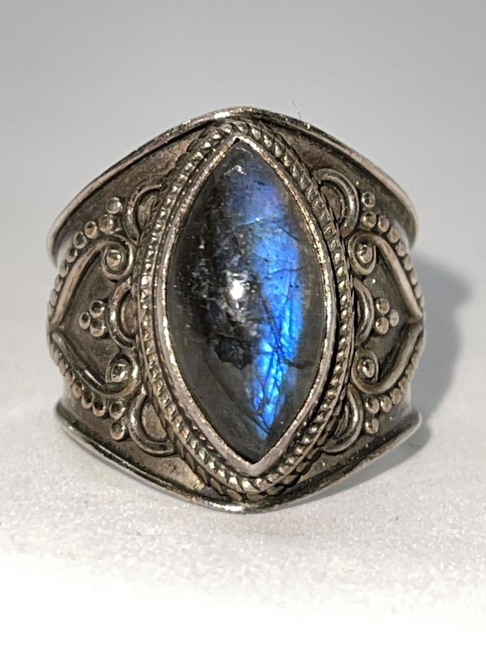 RETRO STERLING SILVER COCKTAIL RING SZ 7 (1 of 2)