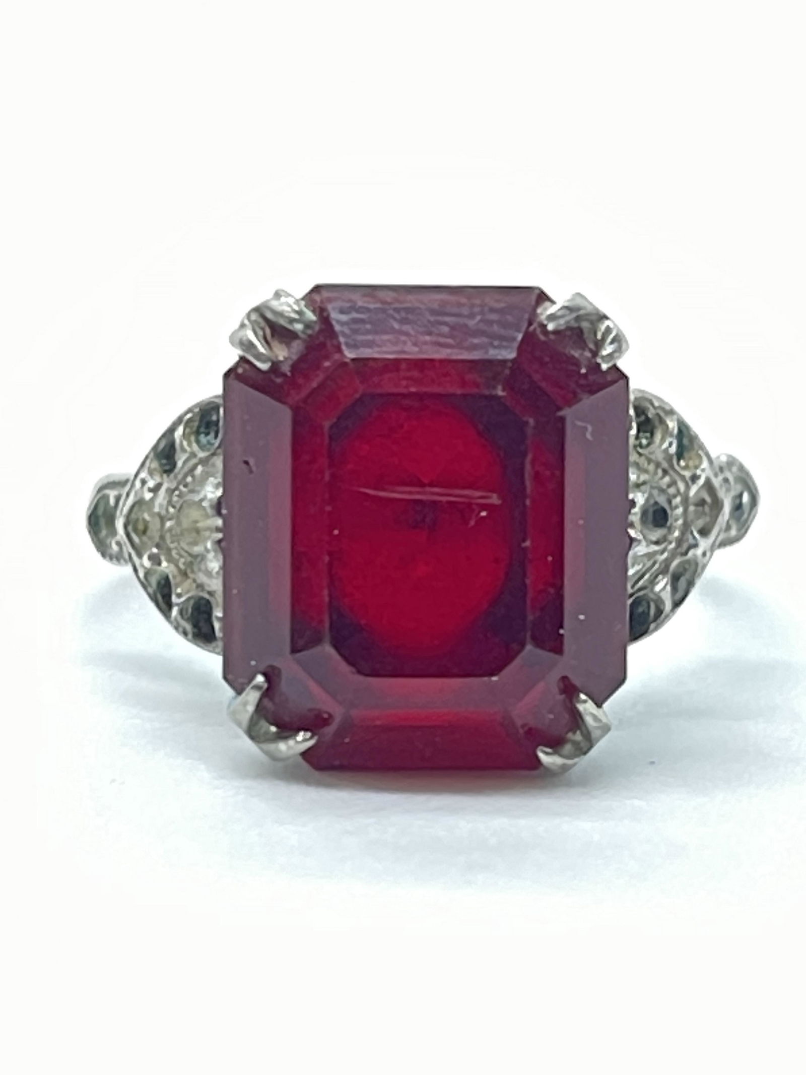 ART DECO STERLING SILVER RED STONE COCKTAIL RING (1 of 4)