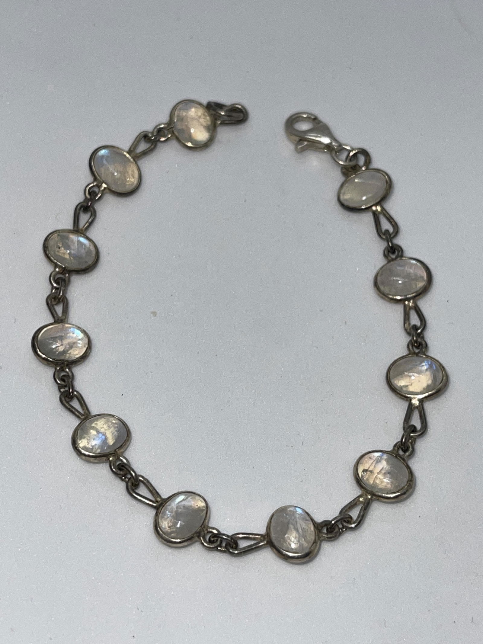 ANTIQUE 2.75 TCW MOONSTONE STERLING SILVER BRACELET (1 of 3)