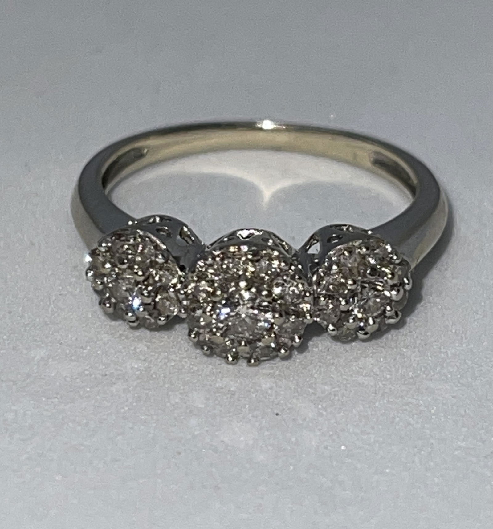 14K GOLD 0.65 TCW SI, H DIAMONDS PAST PRESENT FUTURE (1 of 3)