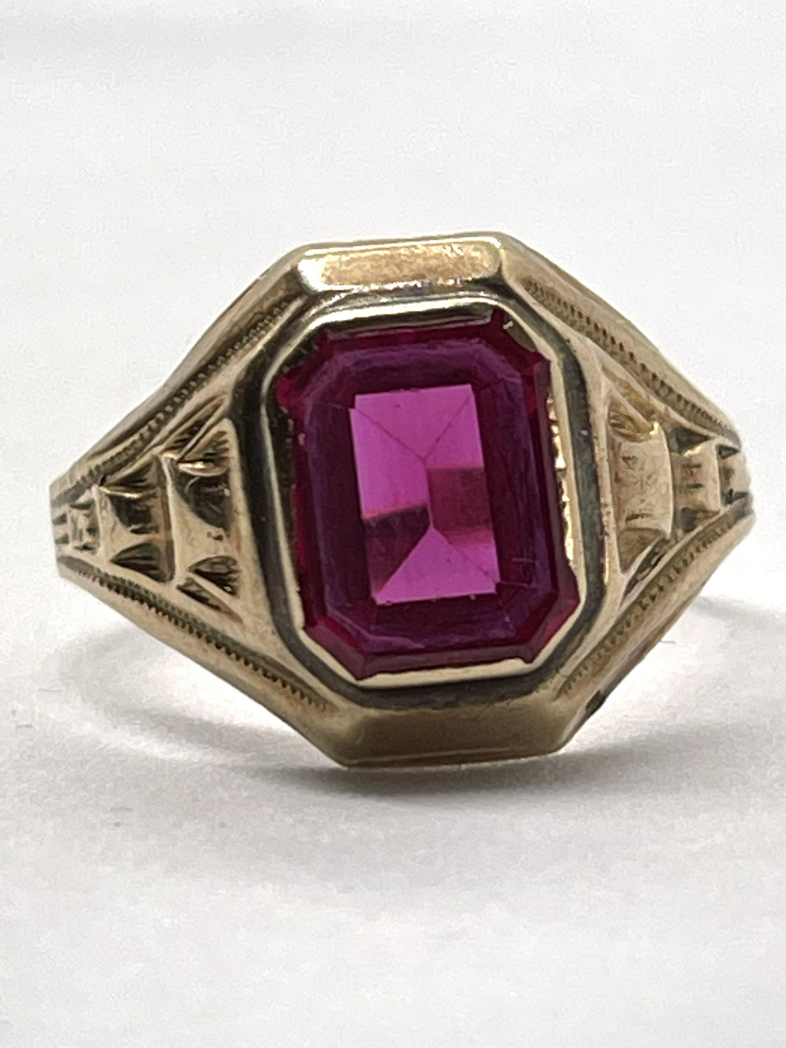 ART DECO 10K GOLD 2 CT RUBY FILIGREE RING (1 of 3)