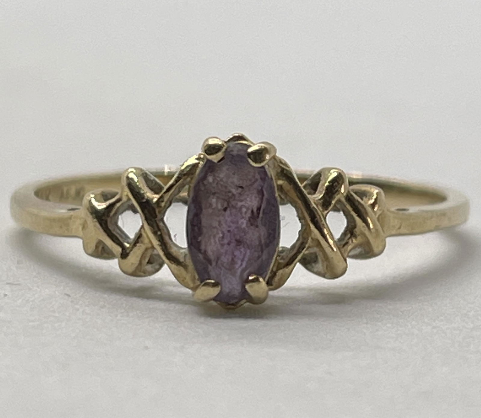 14K GOLD 1/4 CT AMETHYST COCKTAIL RING SZ 8.5 (1 of 2)