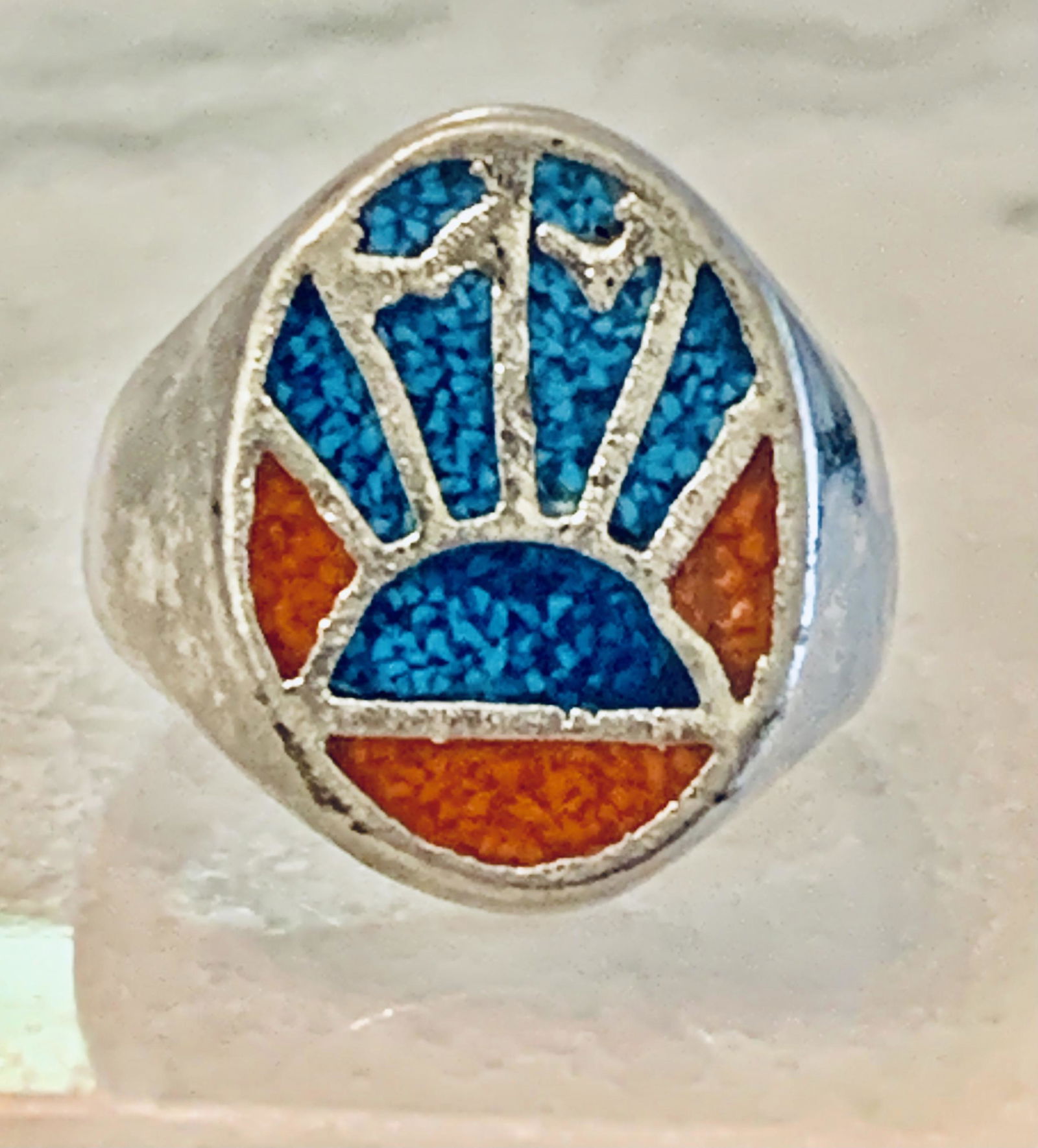 NATIVE AMERICAN MOTIF TURQUOISE CORAL RING SZ 9 (1 of 4)