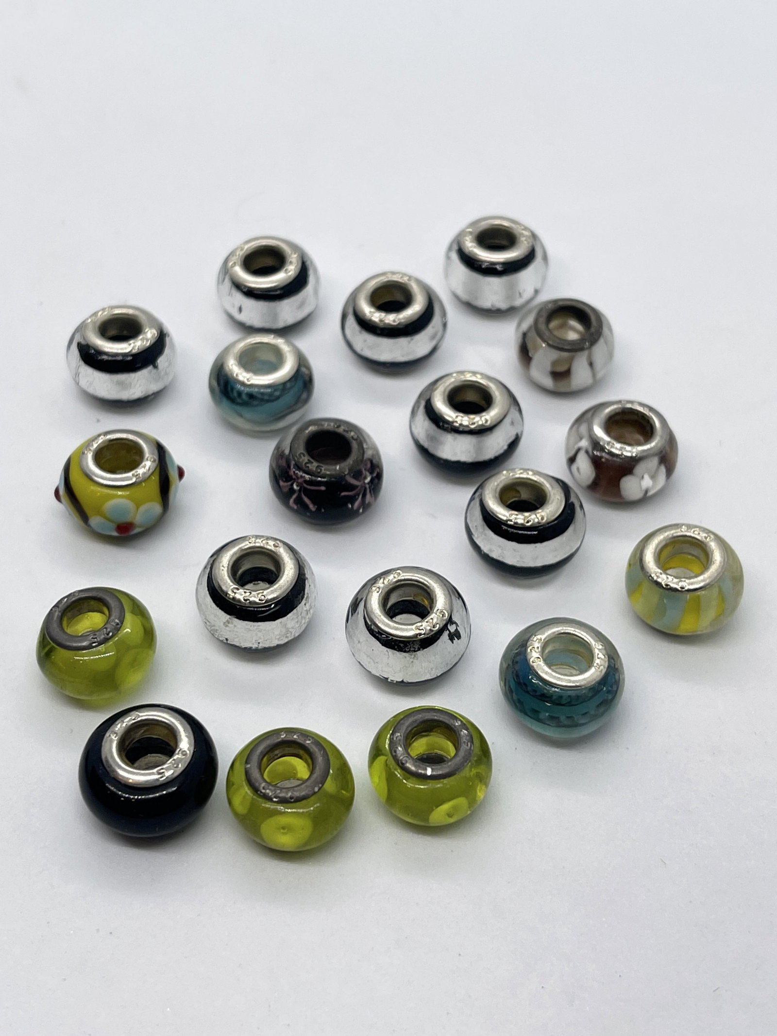 PANDORA STYLE STERLING RETIRED BEAD CHARMS LOT OF 19 (1 of 3)