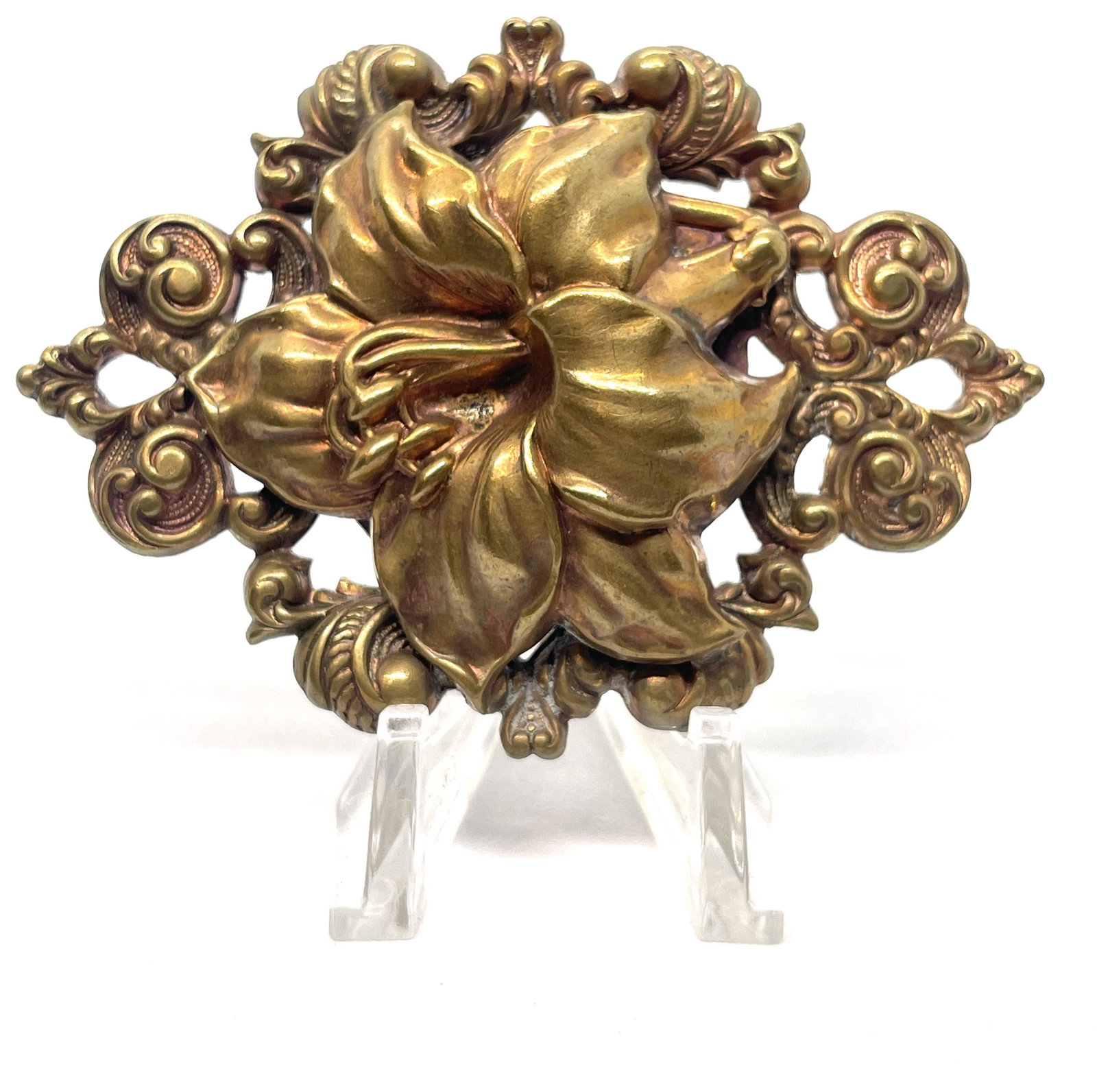 VICTORIAN FLORAL MOTIF LARGE COCKTAIL BROOCH (1 of 3)