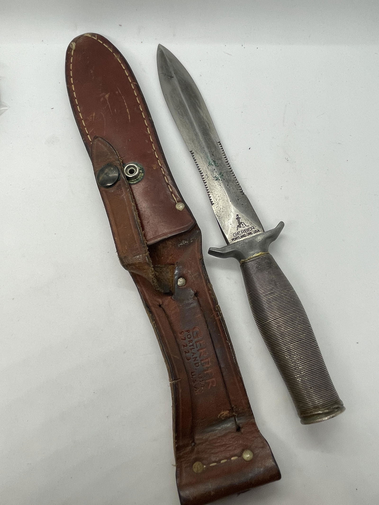 1974 GERBER MK II FIGHTING KNIFE W/SHEATH (1 of 7)