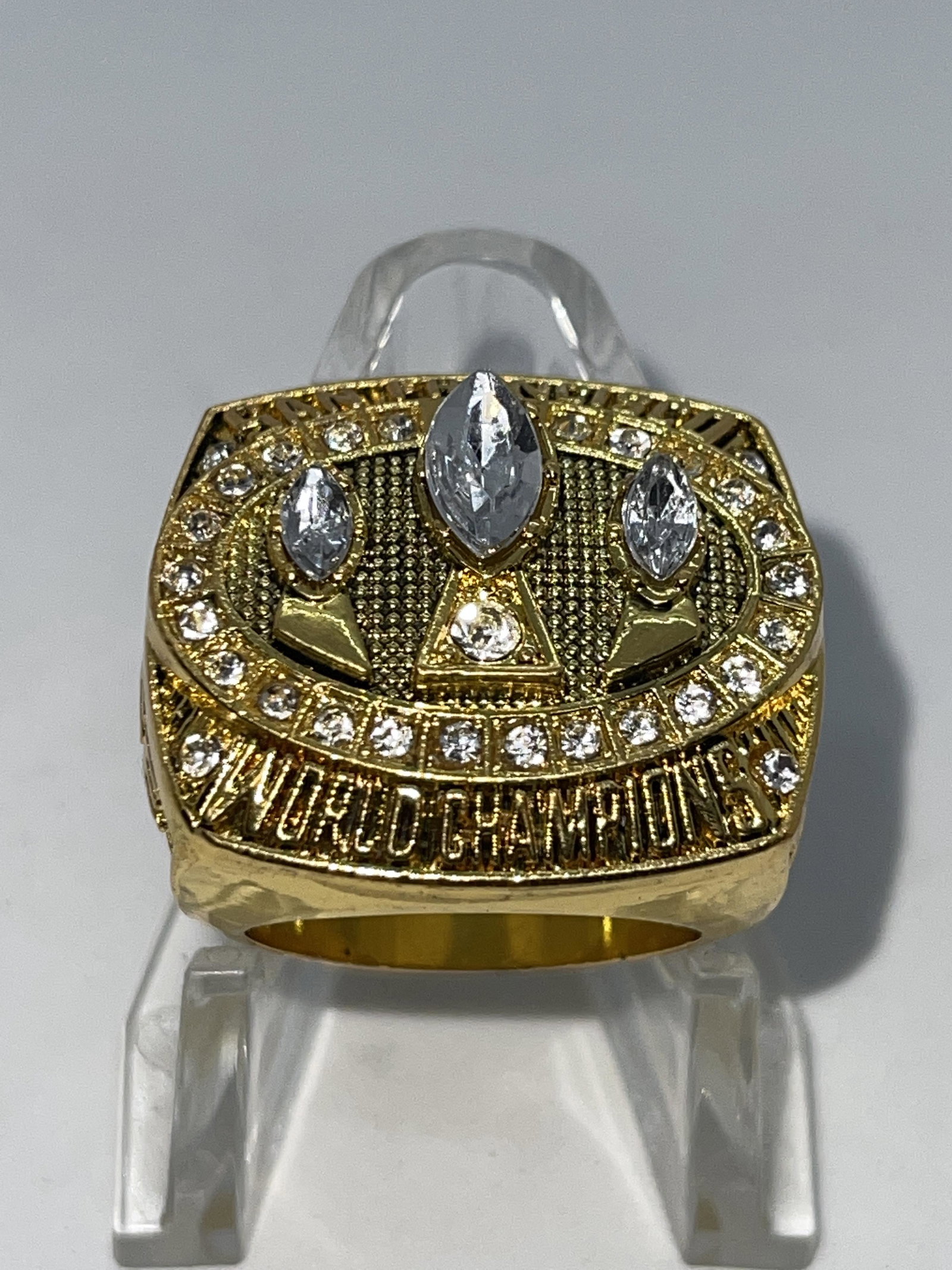 SAN FRANCISCO WORLD CHAMPIONS 1988 RING SZ 11 (1 of 3)