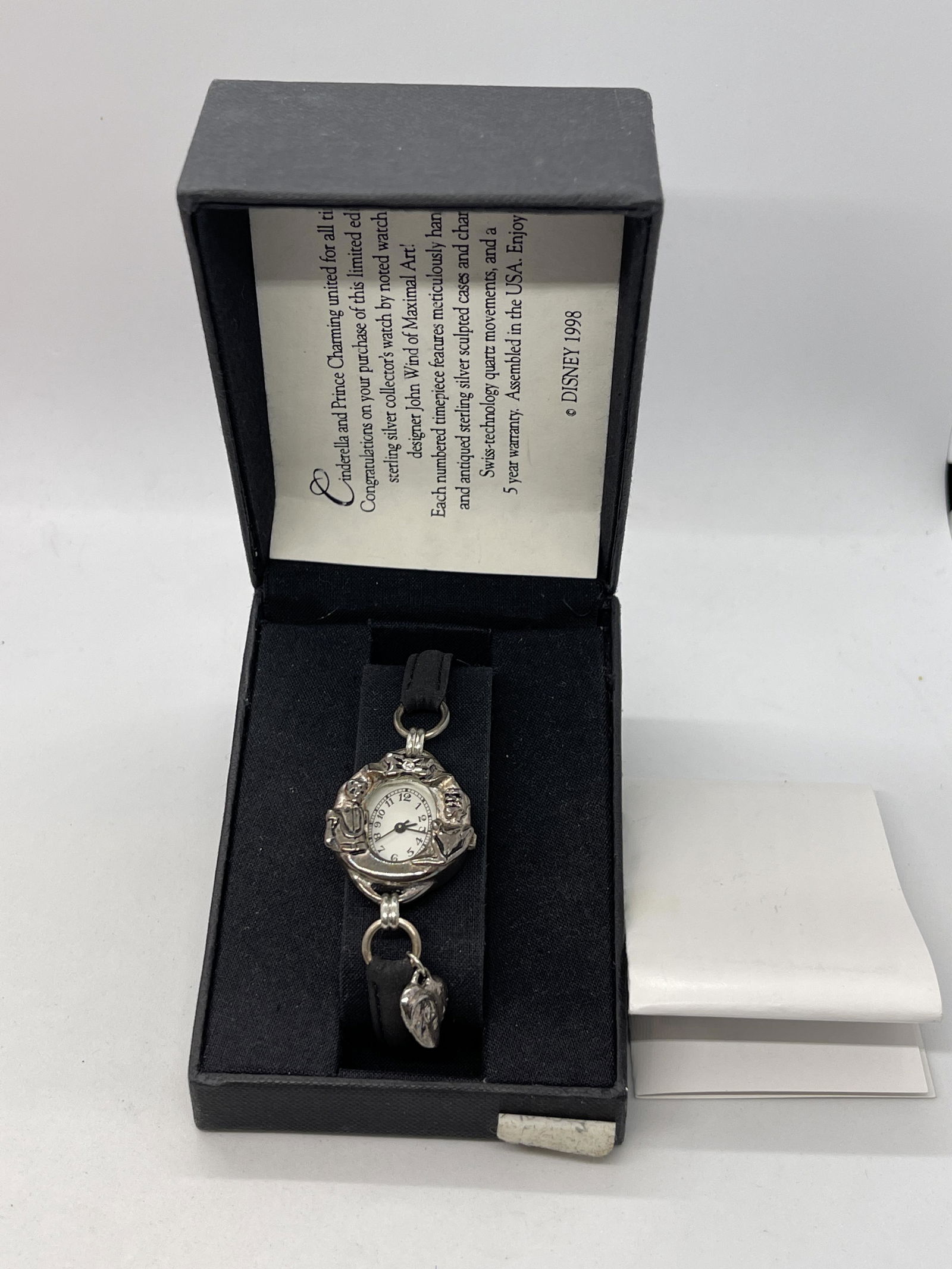 JOHN WIND MAXIMAL ART: CINDERELLA & PRINCE CHARMING (1 of 5)