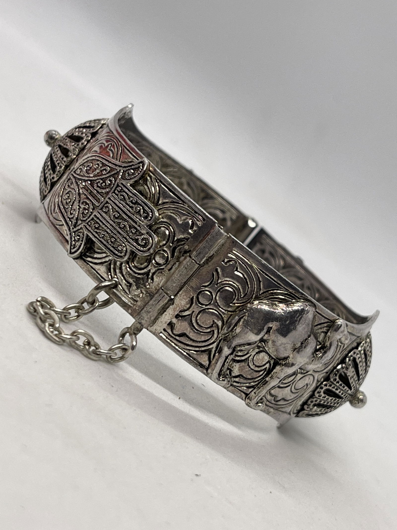 ANTIQUE STERLING SILVER CUFF BANGLE BRACELET (1 of 5)