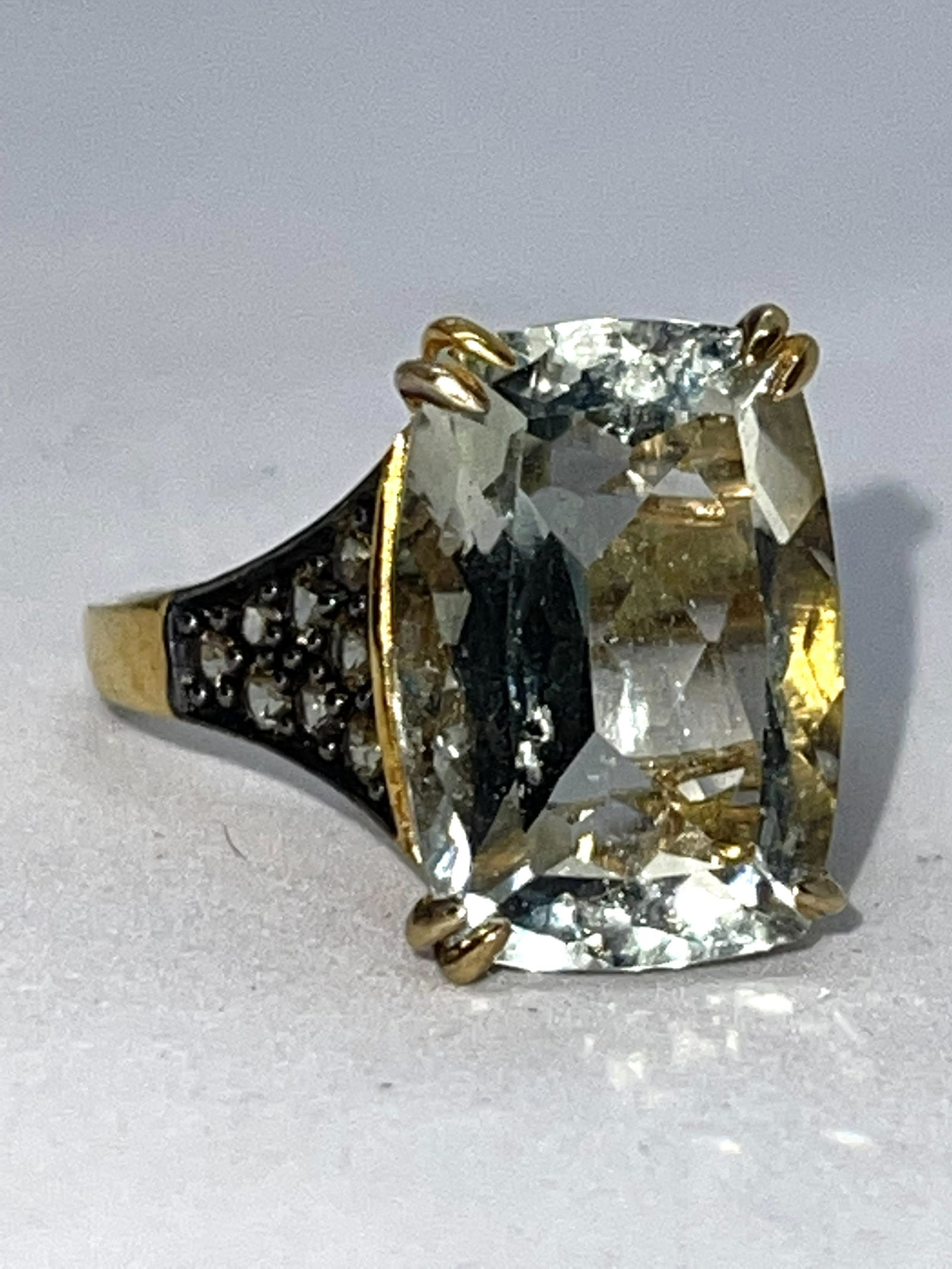 STERLING SILVER 5 CT AQUA STONE GOLD TONE RING SZ 9 (1 of 2)