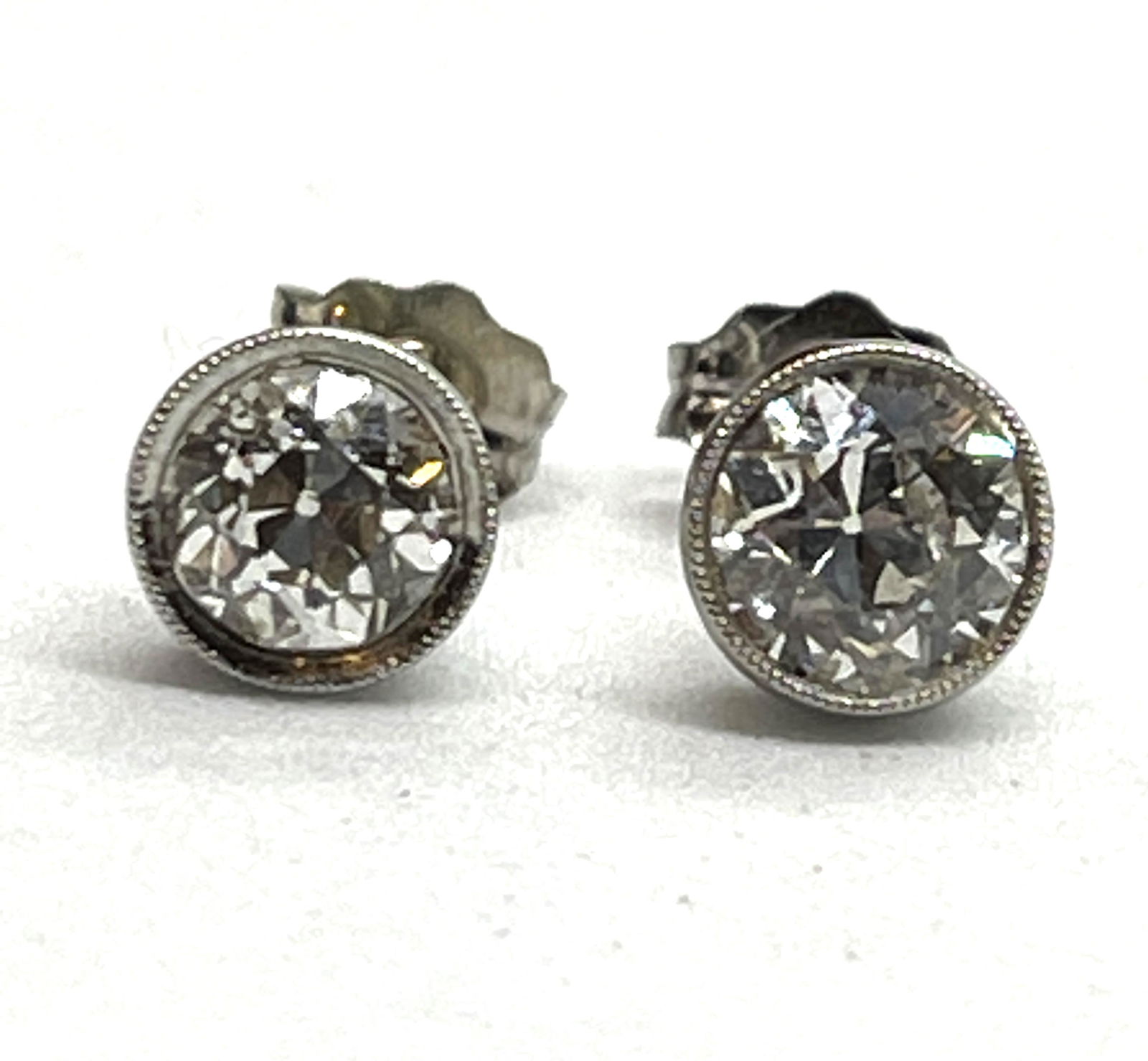 1.40 TCW EURO-CUT DIAMONDS 14K GOLD STUDS EARRINGS (1 of 4)