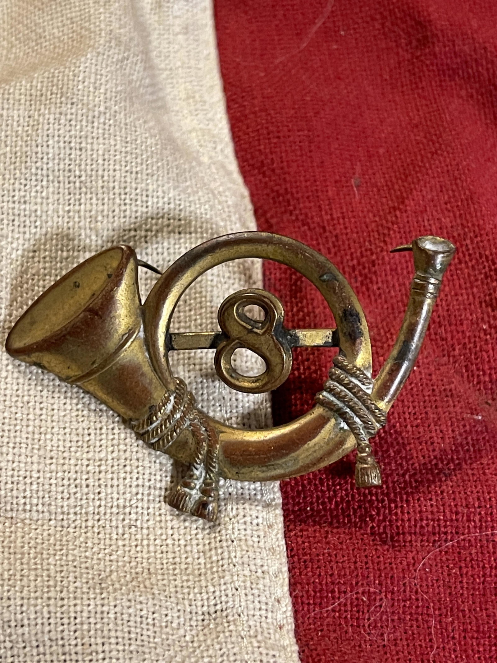 POST CIVIL WAR INFANTRY UNIT 8 KEPI INSIGNIA: POST CIVIL WAR INFANTRY UNIT 8 KEPI INSIGNIA. IN MINT OVERALL SHAPE AND CONDITION WITH A BEAUTIFUL OVERALL PATINA. A GREAT FIND AND AN EXCELLENT ADDITION TO YOUR COLLECTION.