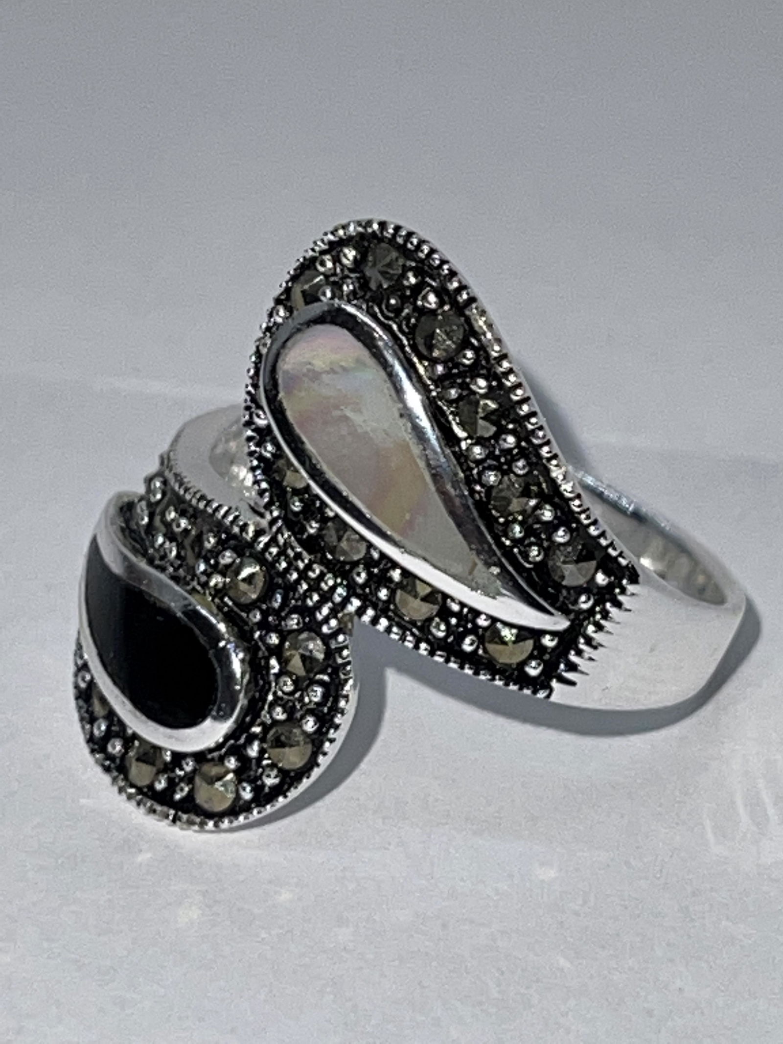 STERLING SILVER ONYX & RHINESTONES BYPASS RING SZ 7 (1 of 1)