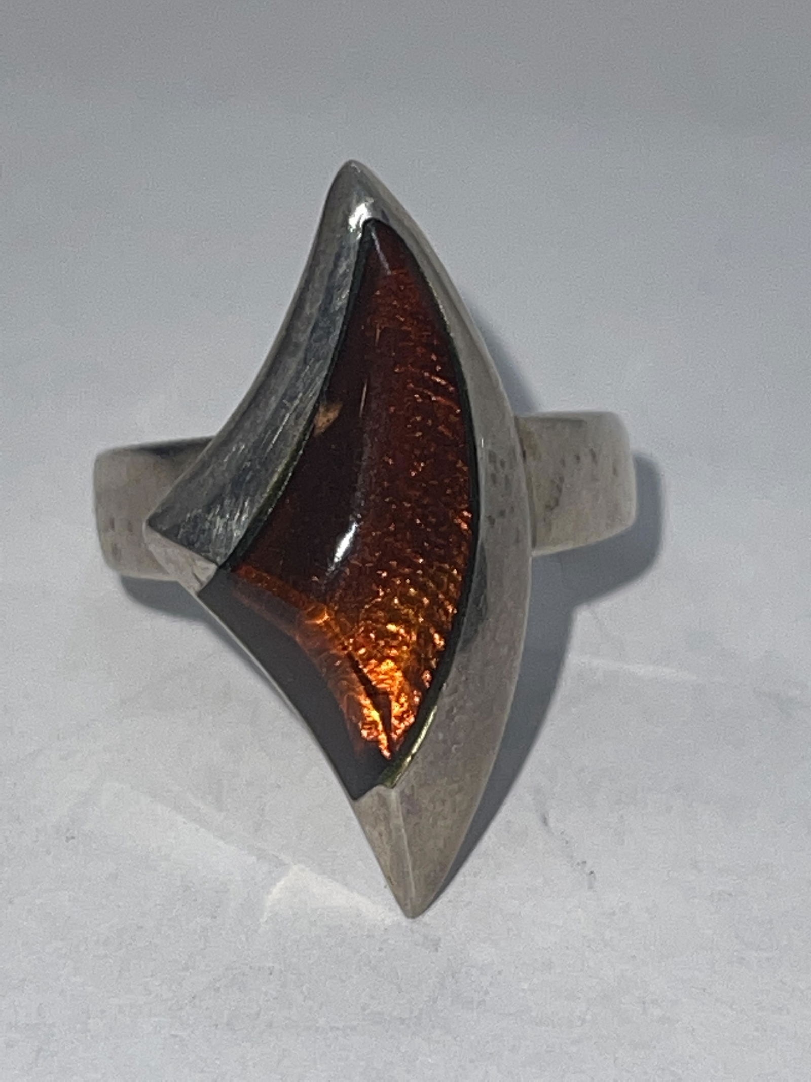 STERLING SILVER AMBER COCKTAIL RING SZ 7 (1 of 2)
