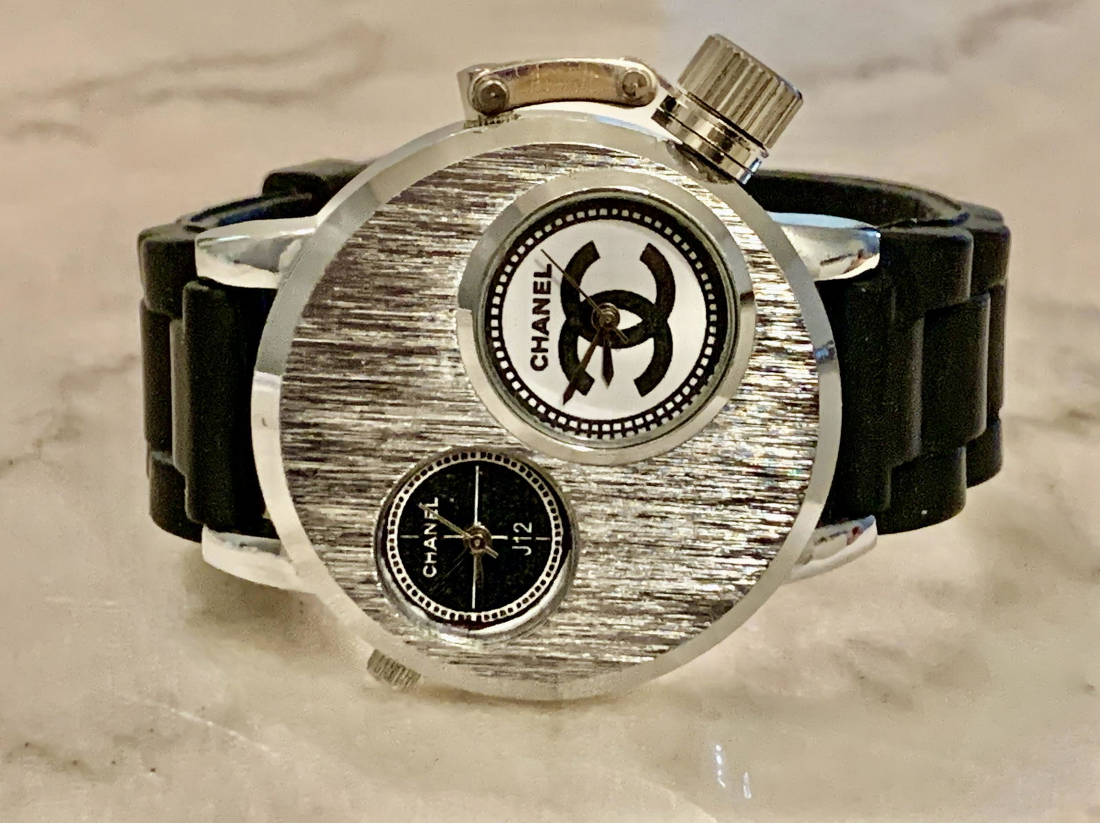 ESTATE CHANEL LADIES WRISTWATCH (1 of 5)