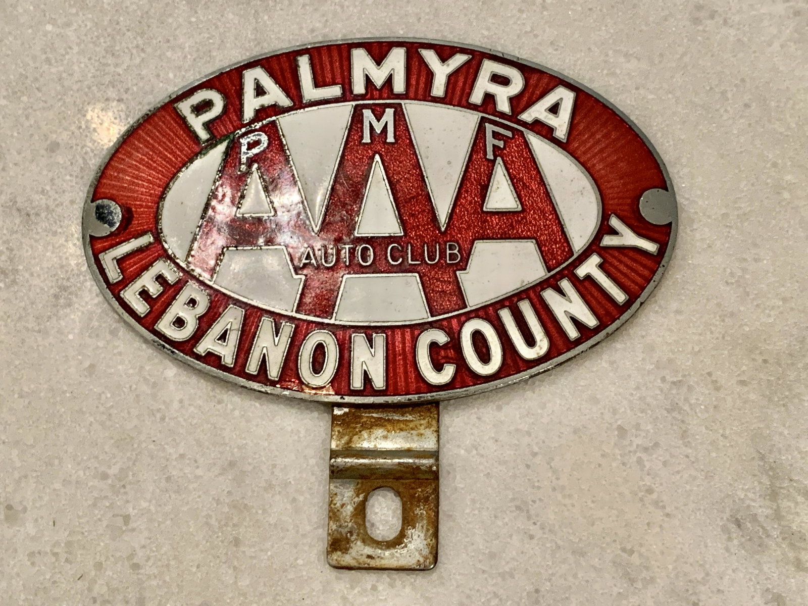 PALMYRA, LEBANON COUNTY PA AAA LICENSE PLATE TOPPER: PALMYRA, LEBANON COUNTY PA AAA LICENSE PLATE TOPPER. A GREAT ADDITION TO YOUR COLLECTION.