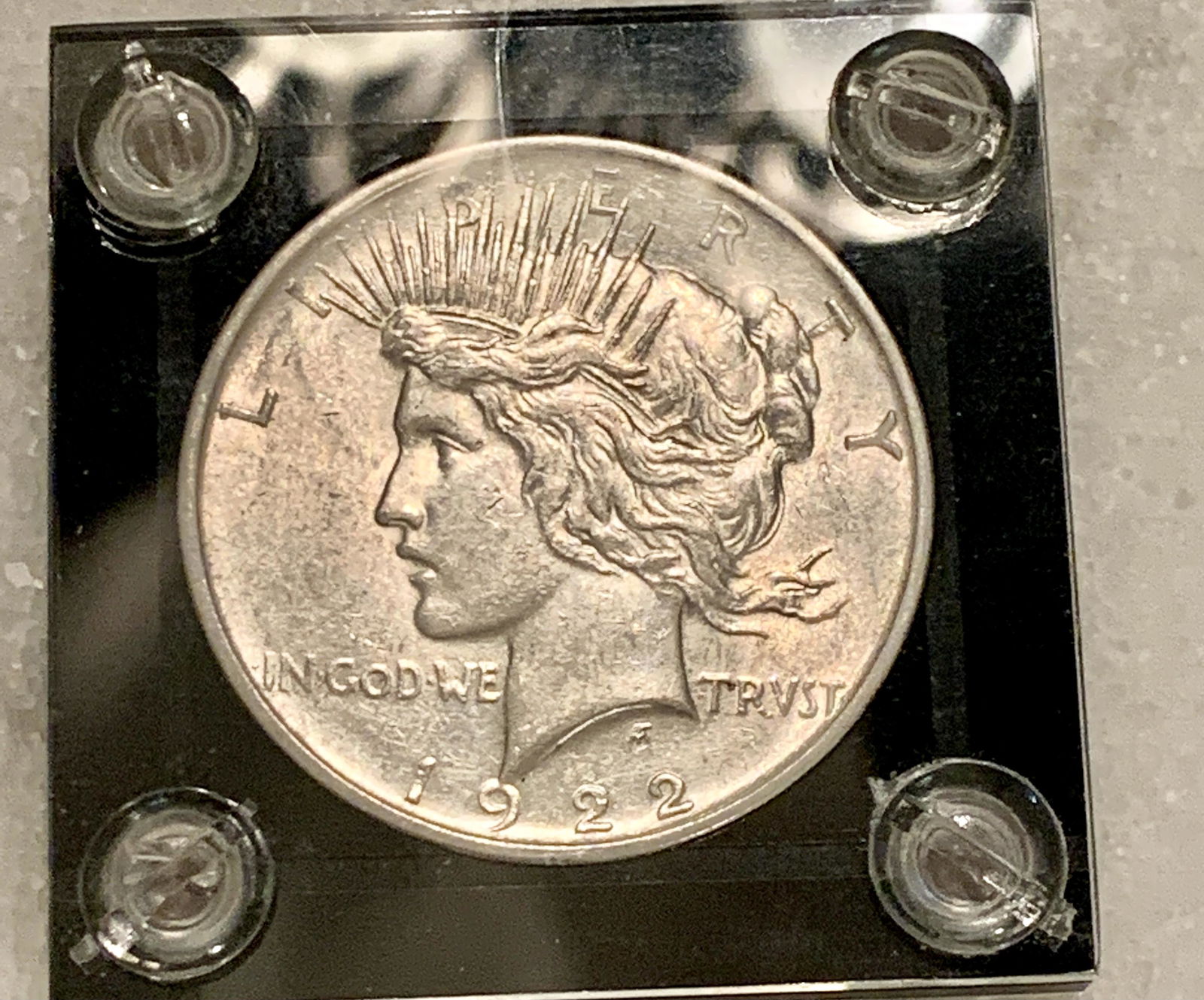 DATED 1922 SILVER LIBERTY PEACE DOLLAR (1 of 4)