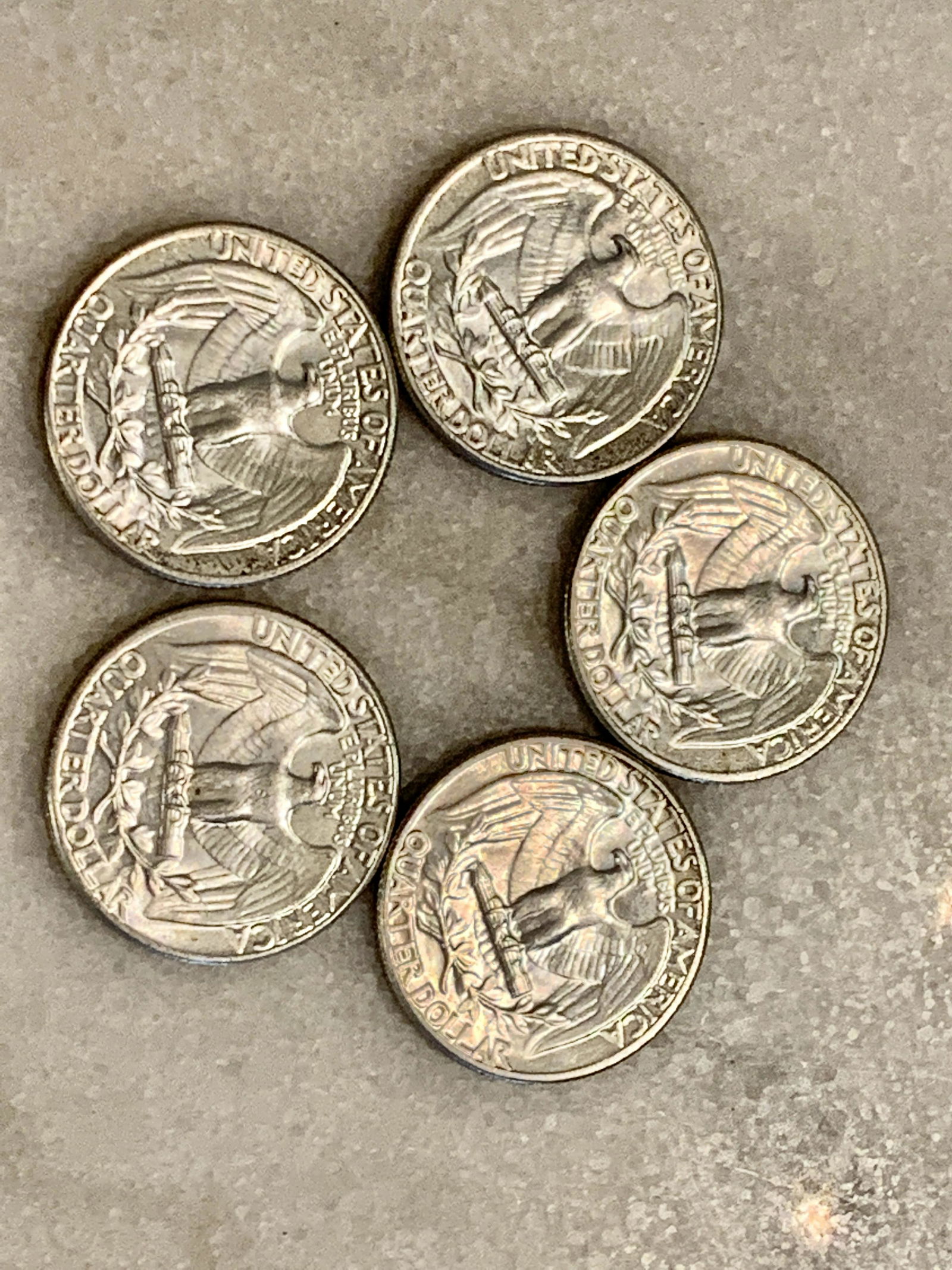 LOT OF (5) 1964 U.S. SILVER QUARTERS (1 of 2)