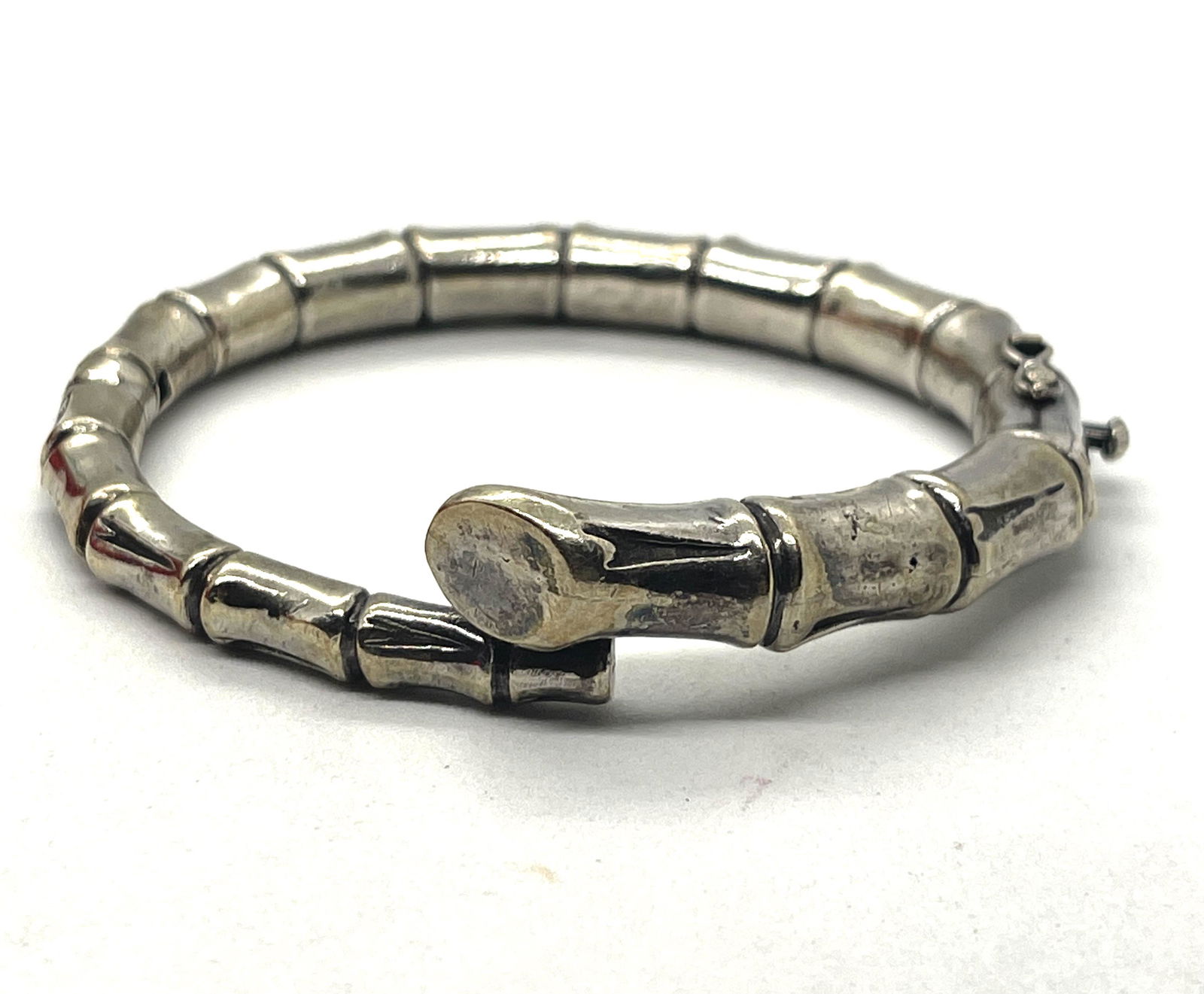 ESTATE STERLING SILVER EQUSTRIAN BANGLE BRACELET (1 of 4)