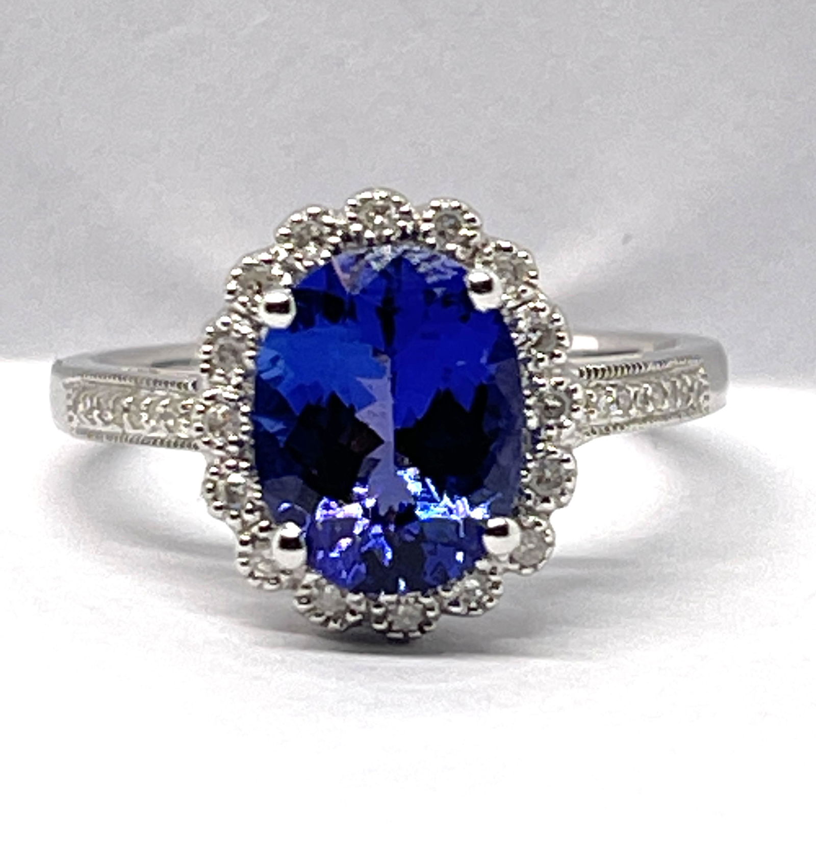 14K WHITE GOLD 1.25 CT TANZANITE & DIAMONDS RING SZ 8 (1 of 3)