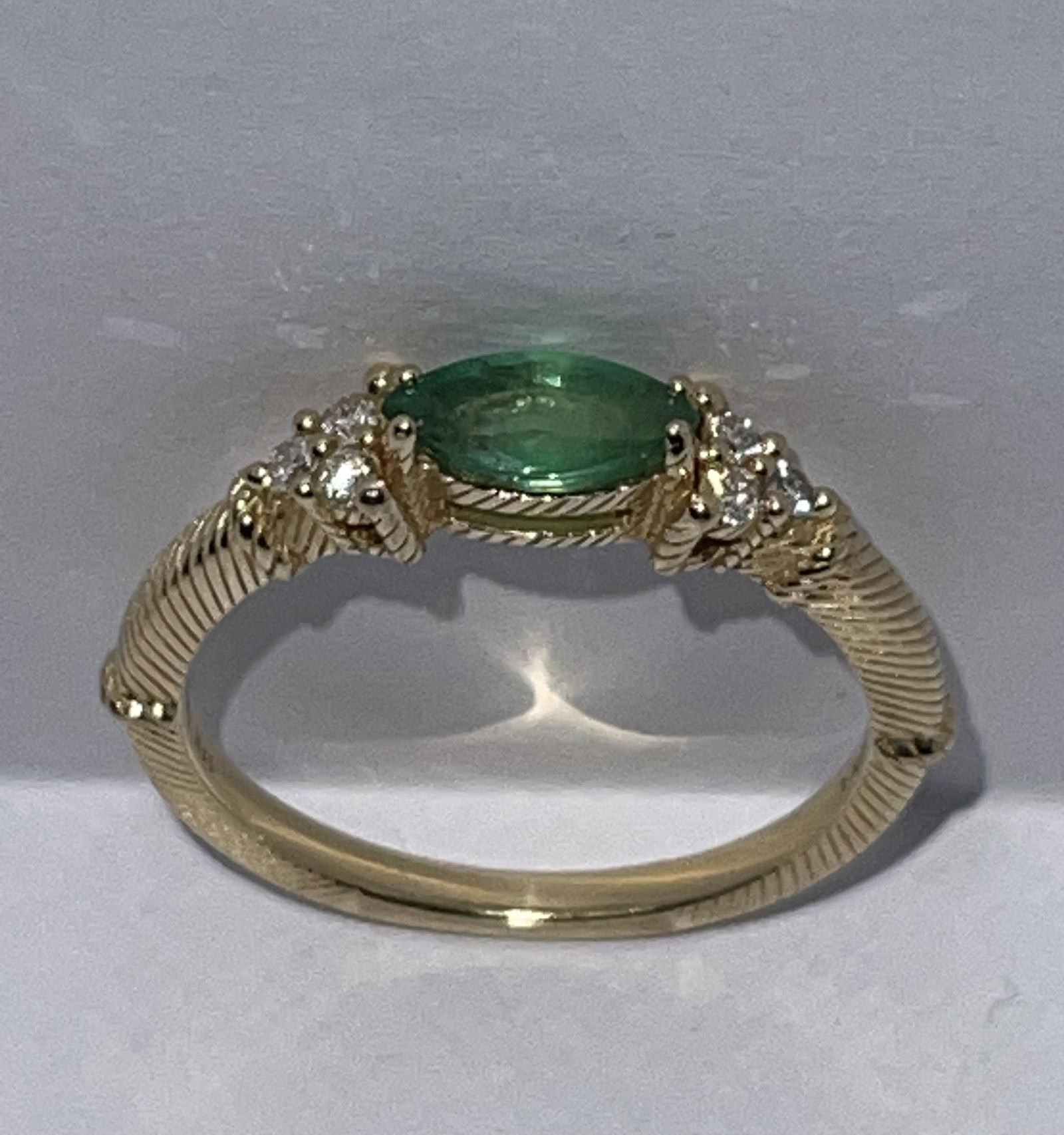 JUDITH RIPKA 14K GOLD EMERALD AND DIAMONDS RING SZ 8 (1 of 3)
