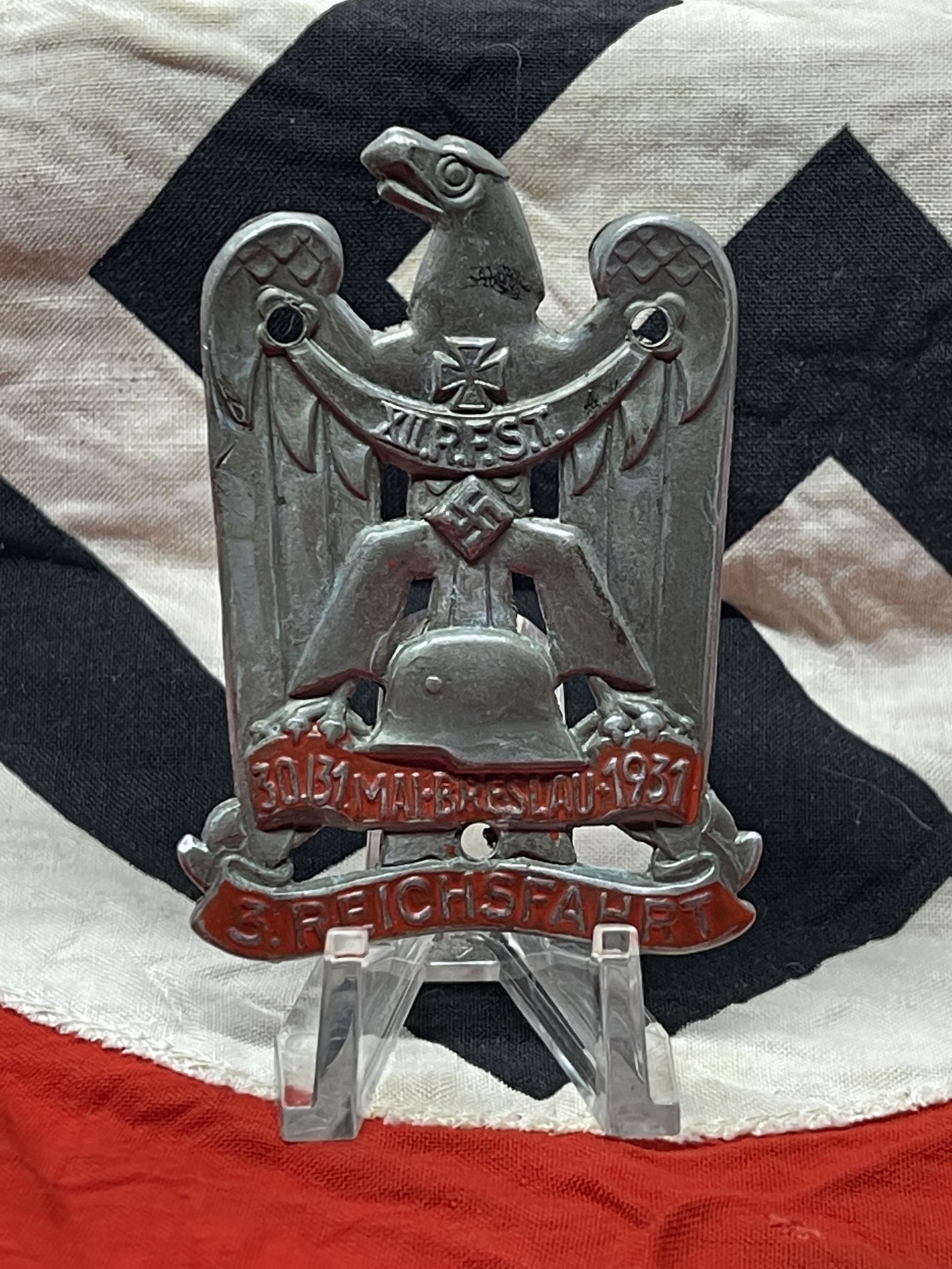 WW2 GERMAN NAZI R.F.S.T. FEST EAGLE BADGE: WW2 GERMAN NAZI R.F.S.T. FEST 30/31 MAI BRESLAU 1931 EAGLE BADGE PIN. IN MINT OVERALL SHAPE AND CONDITION. HAS A GREAT LOOK TO IT WITH AN EXCELLENT OVERALL EYE APPEAL. A GREAT FIND AND AN EXCELLENT AD