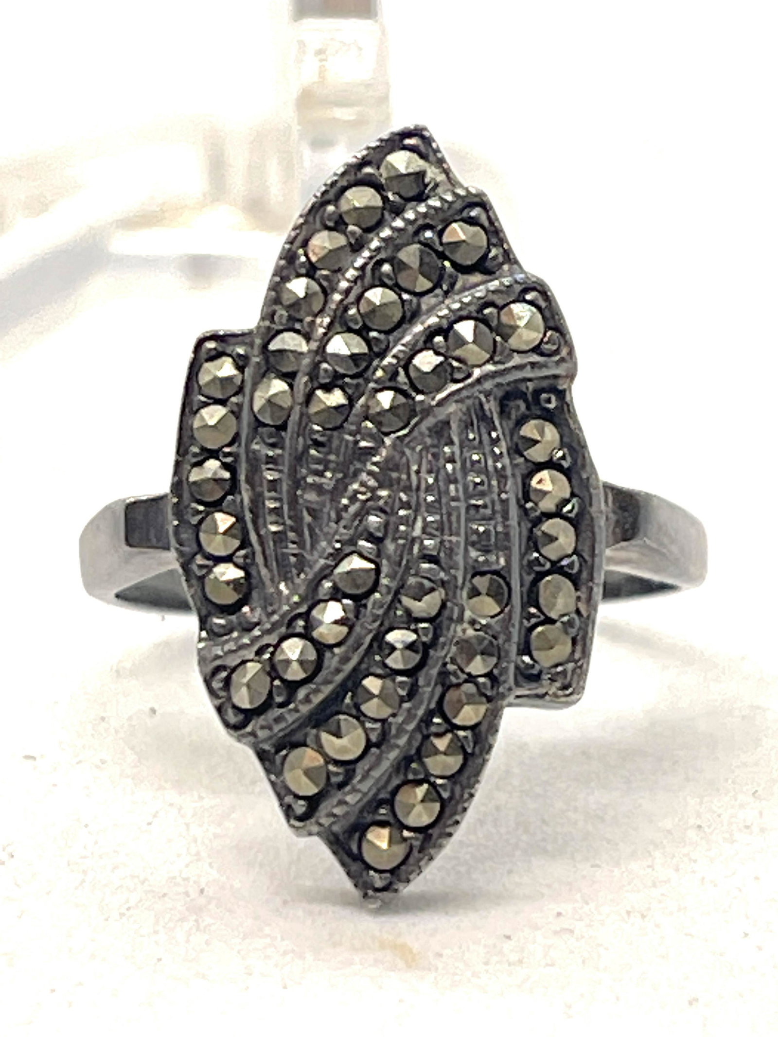 FILIGREE STERLING SILVER RHINESTONES COCKTAIL RING SZ 7 (1 of 3)
