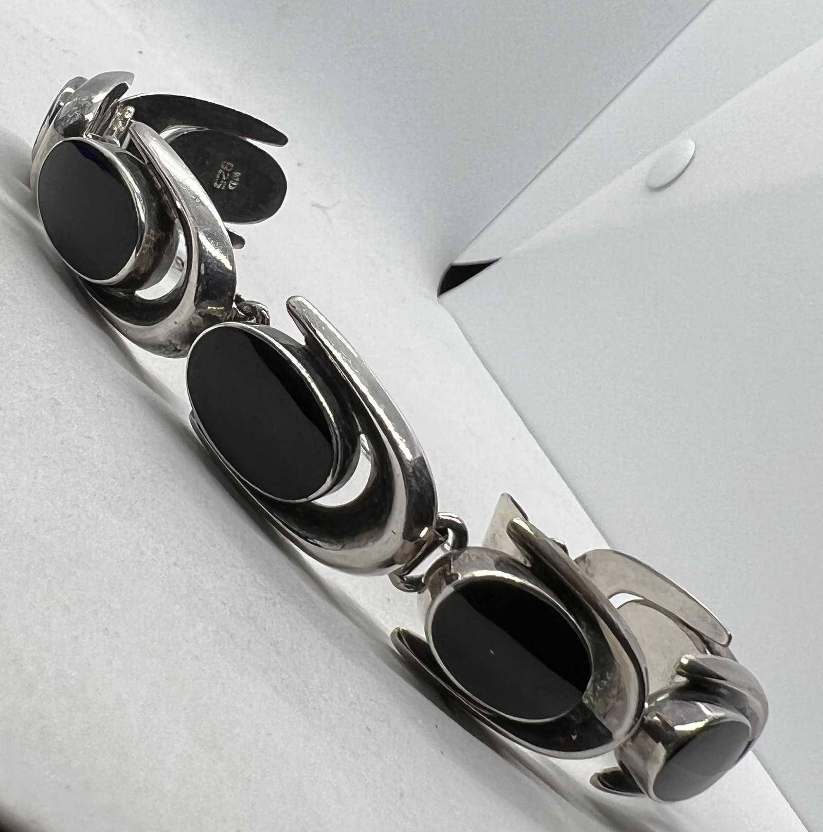 COCKTAIL 18 TCW ONYX STERLING SILVER BRACELET (1 of 3)