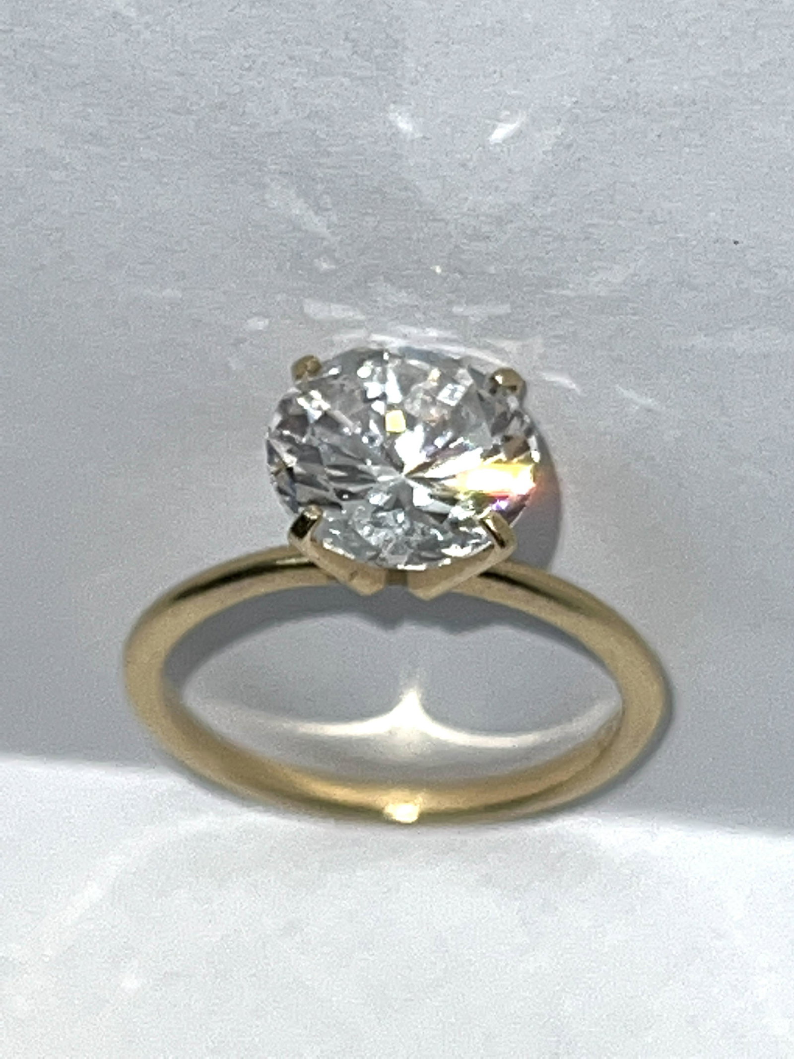 14K GOLD 2 CT IMITATION DIAMOND WEDDING RING SZ 6 (1 of 2)