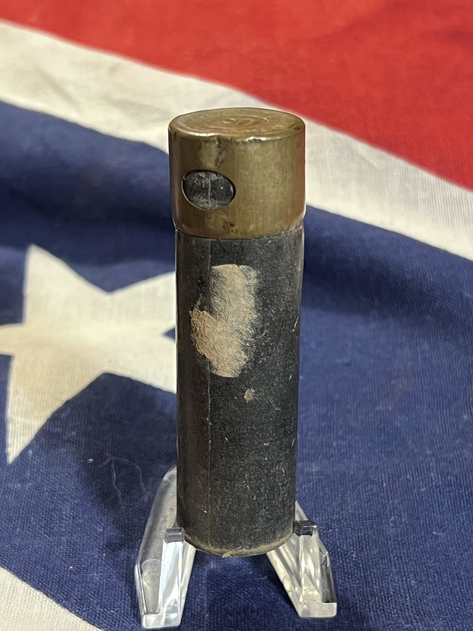 ANTIQUE CIVIL WAR ERA BULLET CONTAINER: ANTIQUE CIVIL WAR ERA BULLET CONTAINER. IN GOOD SHAPE AND CONDITION. SHOWS SIGNS OF USE. A GREAT ADDITION TO YOUR COLLECTION.