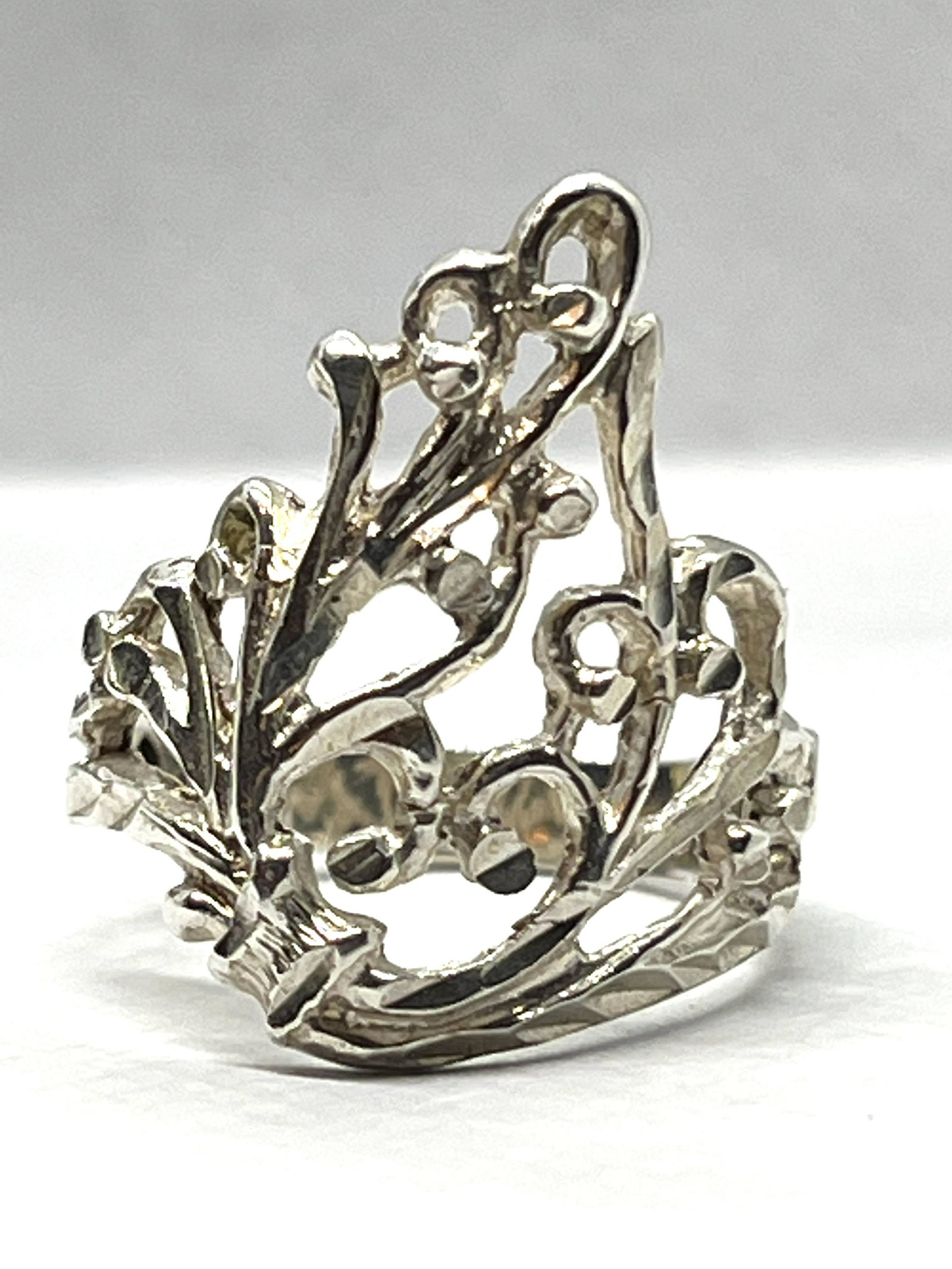 DESIGNER STERLING SILVER COCKTAIL RING SZ 6.5 (1 of 2)