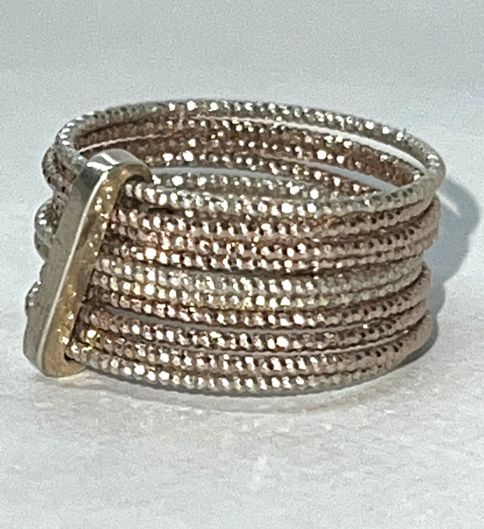 DESIGNER STERLING SILVER STACKED RINGS SZ 6: DESIGNER STERLING SILVER STACKED RINGS SZ 6. A GREAT ADDITION TO YOUR COLLECTION.