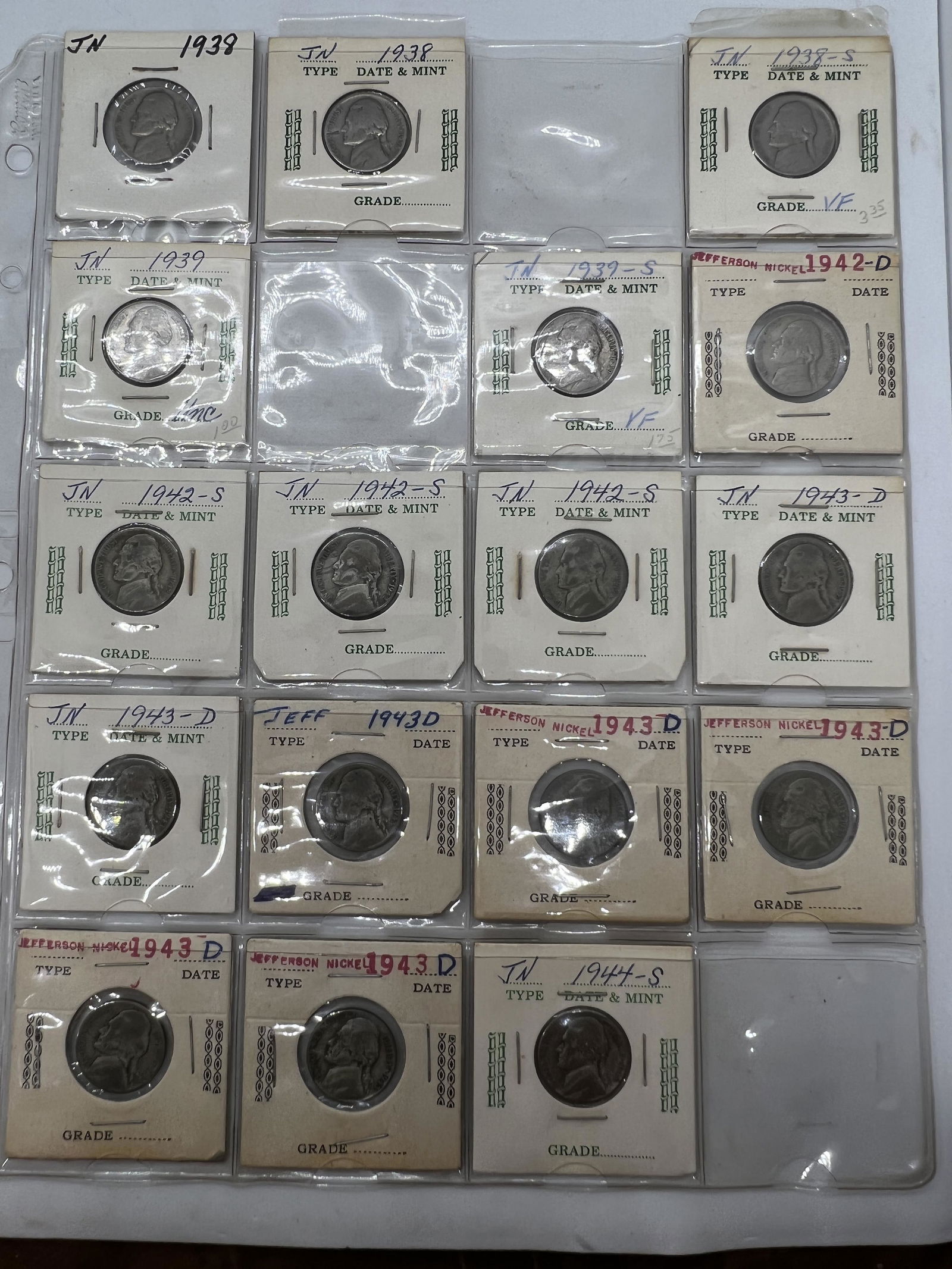 COLLECTIBLE LOT OF (17) U.S. JEFFERSON NICKELS (1 of 6)