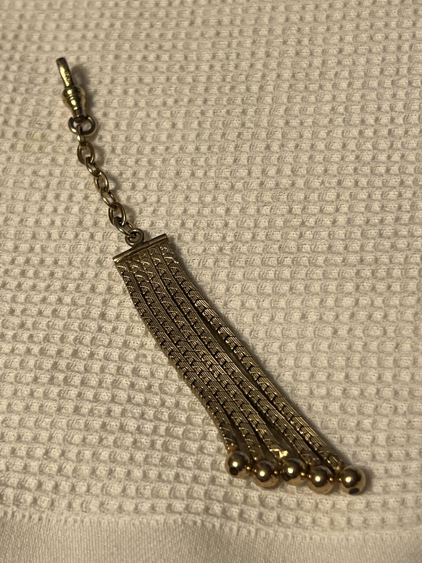 VICTORIAN GOLD FILLED POCKET WATCH CHAIN FOB (1 of 3)